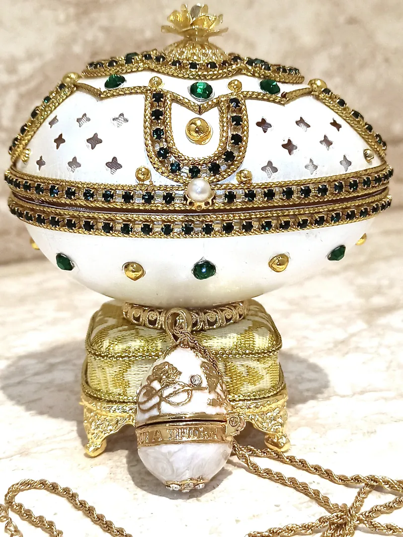 Faberge Egg Green, Faberge Egg style, Luxury Gift box, Faberge Music Box, Jewelry box for women, Daughter Birthday gift, Wife Gift Idea, Faberge.