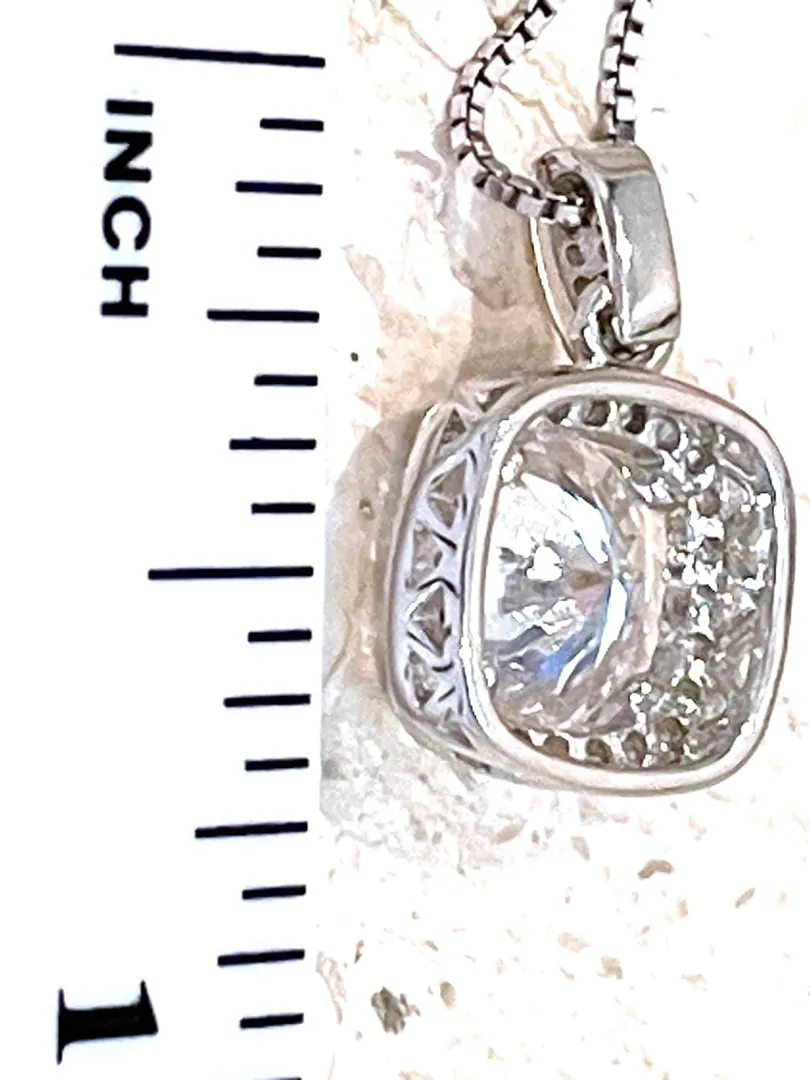 Certified 2 carat Square Diamond Pendant Square Diamond Necklace Solitaire Diamond Jewelry 18k White Gold Silver Strength Christmas gift