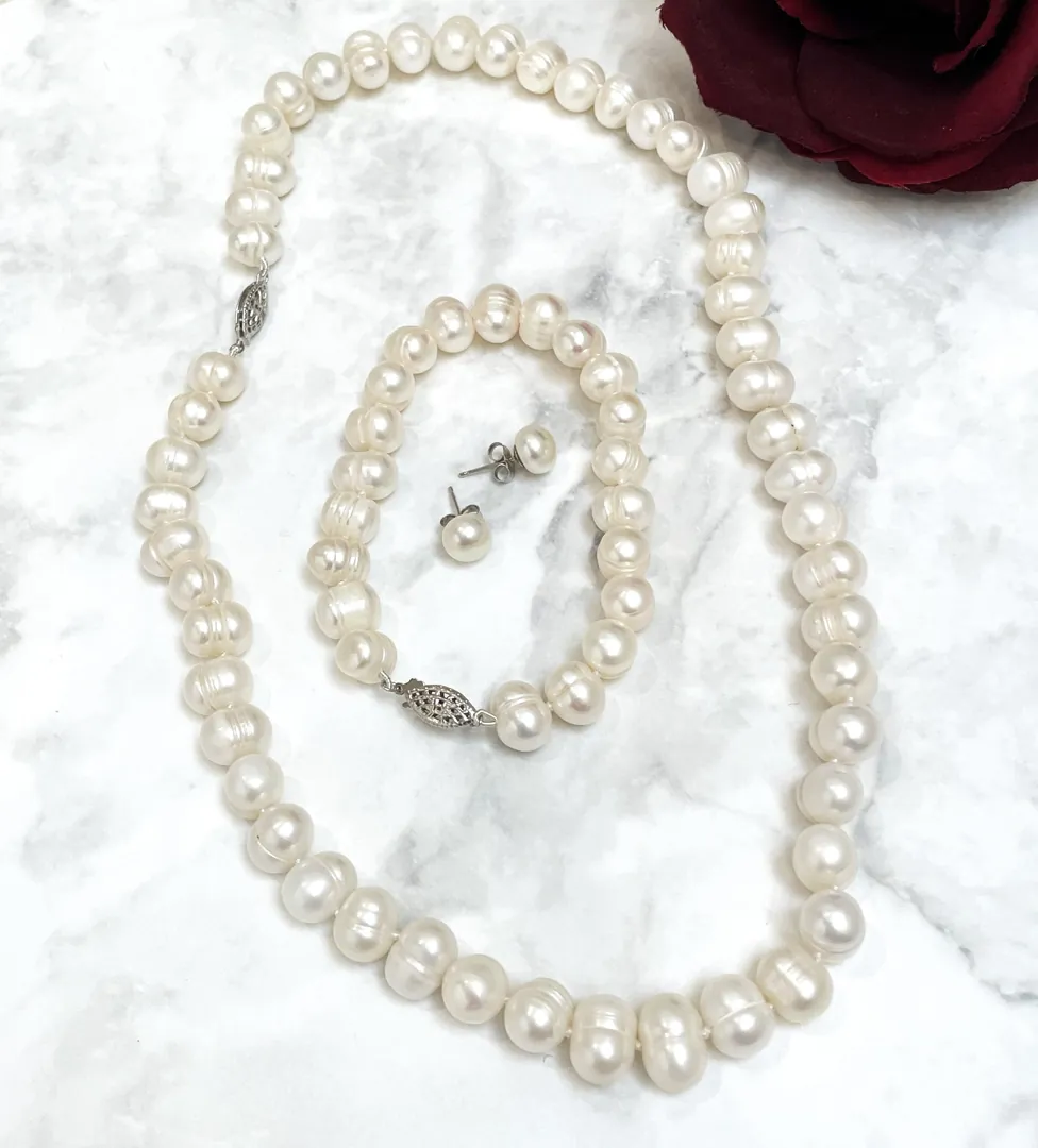 Japanese Akoya Pearl Jewelry Set, Akoya Pearl Necklace Set, Akoya Pearl Earrings, Akoya Pearl Bracelet, Akoya Pearls Natural Cultured Pearl Set