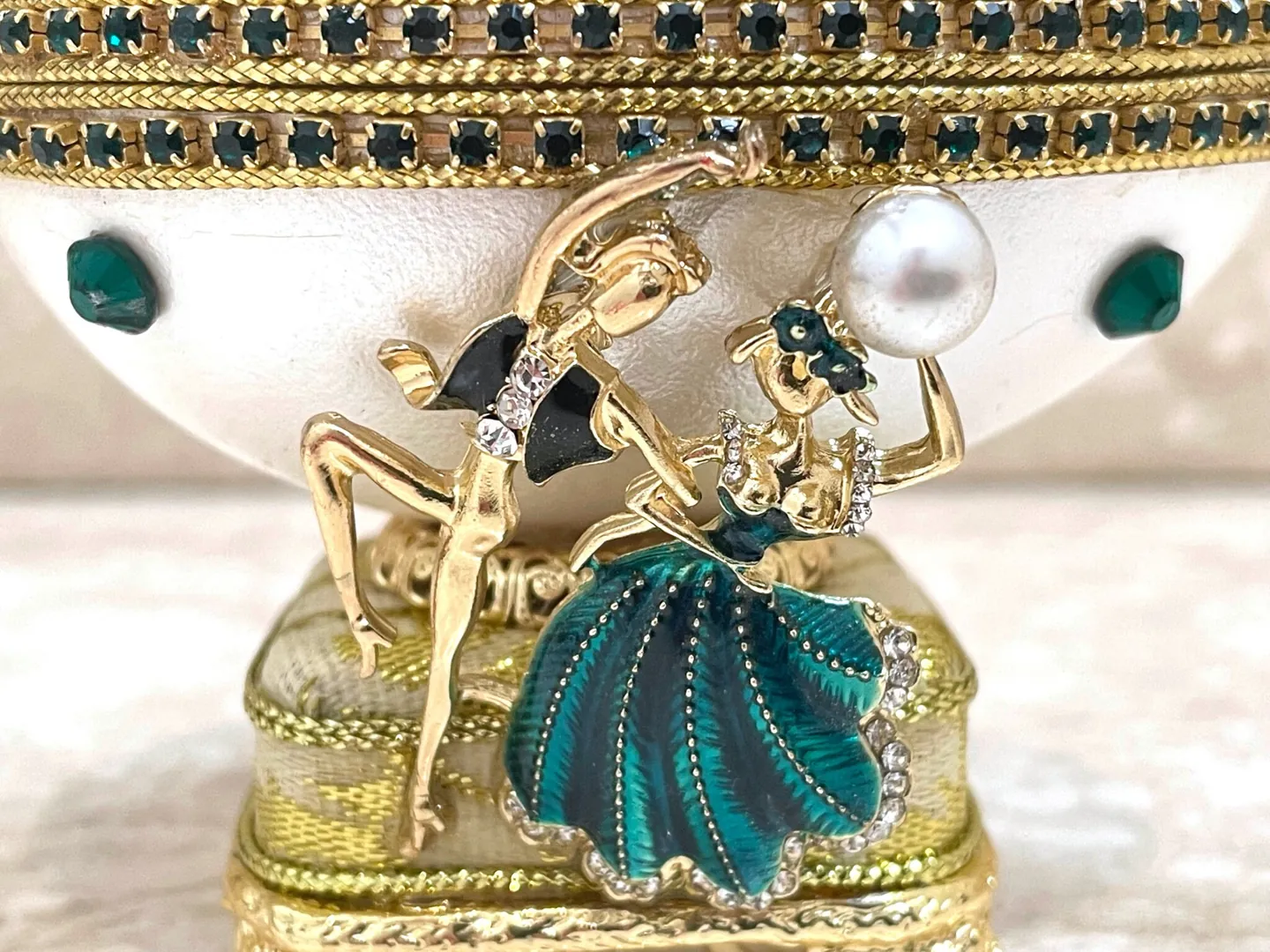 Emerald - Valentine's Day Set - ONE Only - Faberge Egg Style Jewelry Box + Faberge Jewelry - Valentine's Day Couple Gifts - Handcarved Egg - 24k