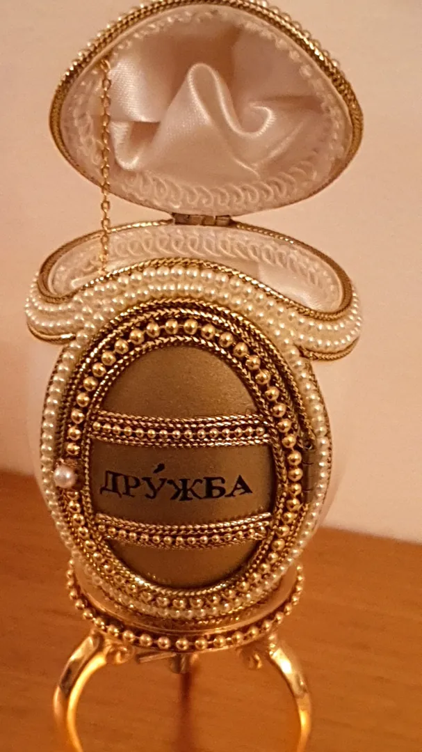 Vintage Natural Egg Faberge Egg Style Jewelry Box / Faberge Style Frame Russian Music Box Gift for Her / Friendship Gifts for Her Fabergé Egg.