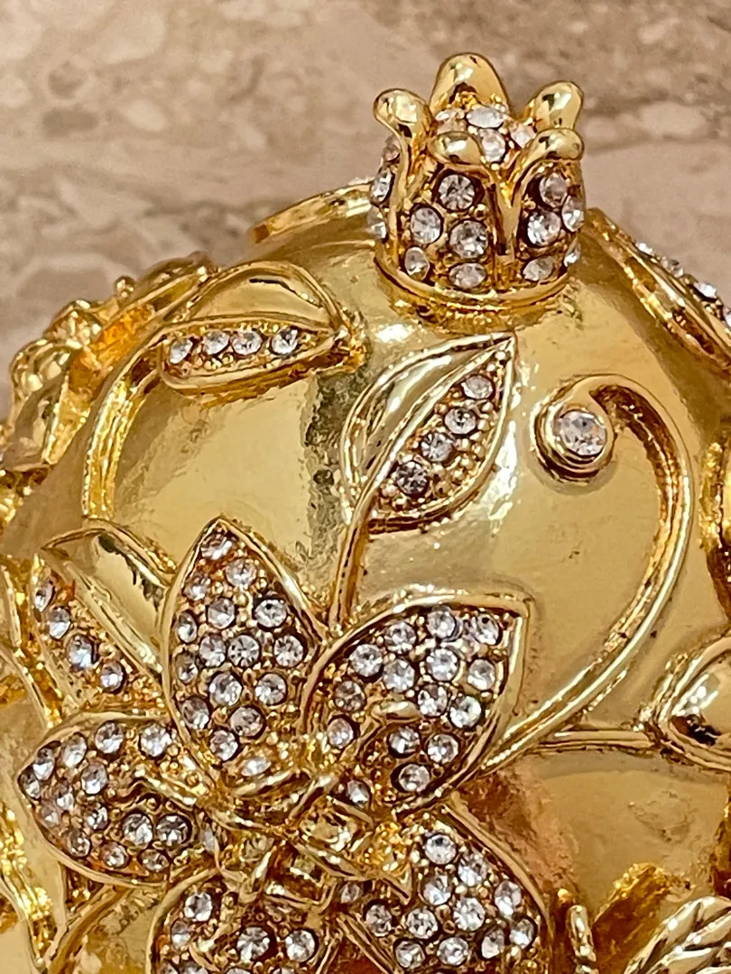 Bee Lover Gift Bee Pomegranate Egg Jewish Rosh Hashanah Gift Home Decor Faberge Egg Hebrew Mother Unique Gift for Her HANDMADE 24K Crystal