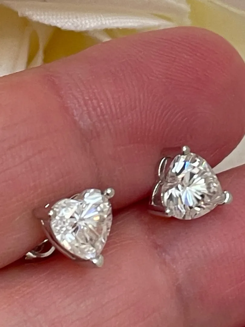 2 carat Diamond Earrings Heart Shaped Diamond Studs Diamond Heart Shape Screw Back Real Diamond Studs Moissanite Heart-Shaped Girlfriend Gift