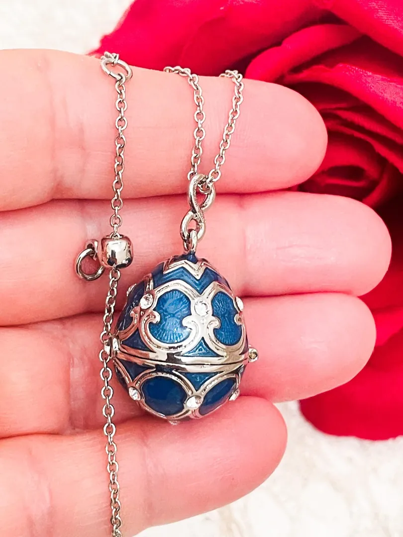 Fabergé Egg Necklace Jewelry: Austrian Crystal Diamond Faberge Egg Pendant Handmade Jewelry 18k Silver Jewelry by Pierre Lorren.