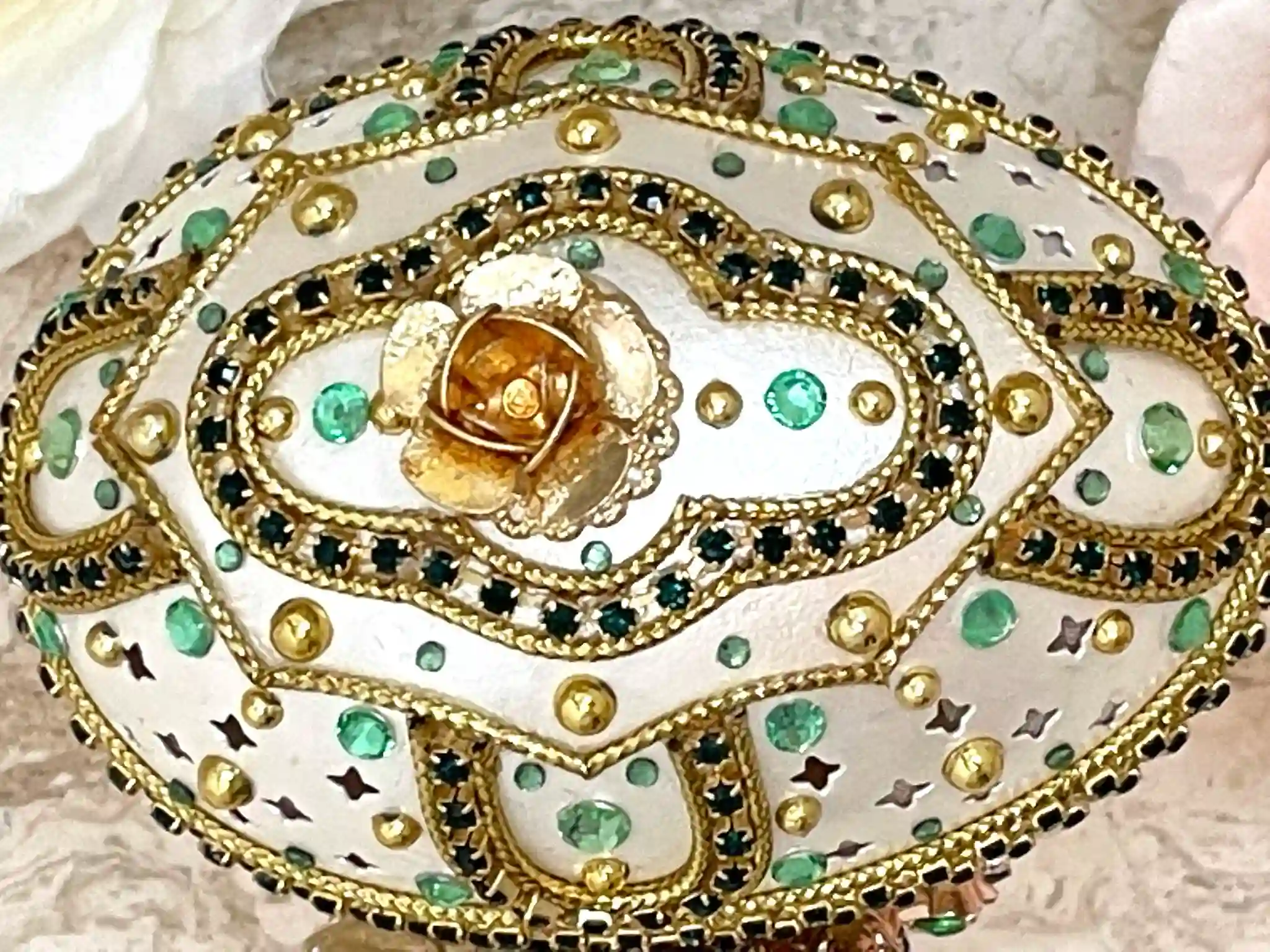 UNIQUE Faberge Egg Style 24k EMERALD Olive Wreath Engagement Ornament Proposal Ring box Gift for her Faberge egg Engagement Gift Fiance Wife 