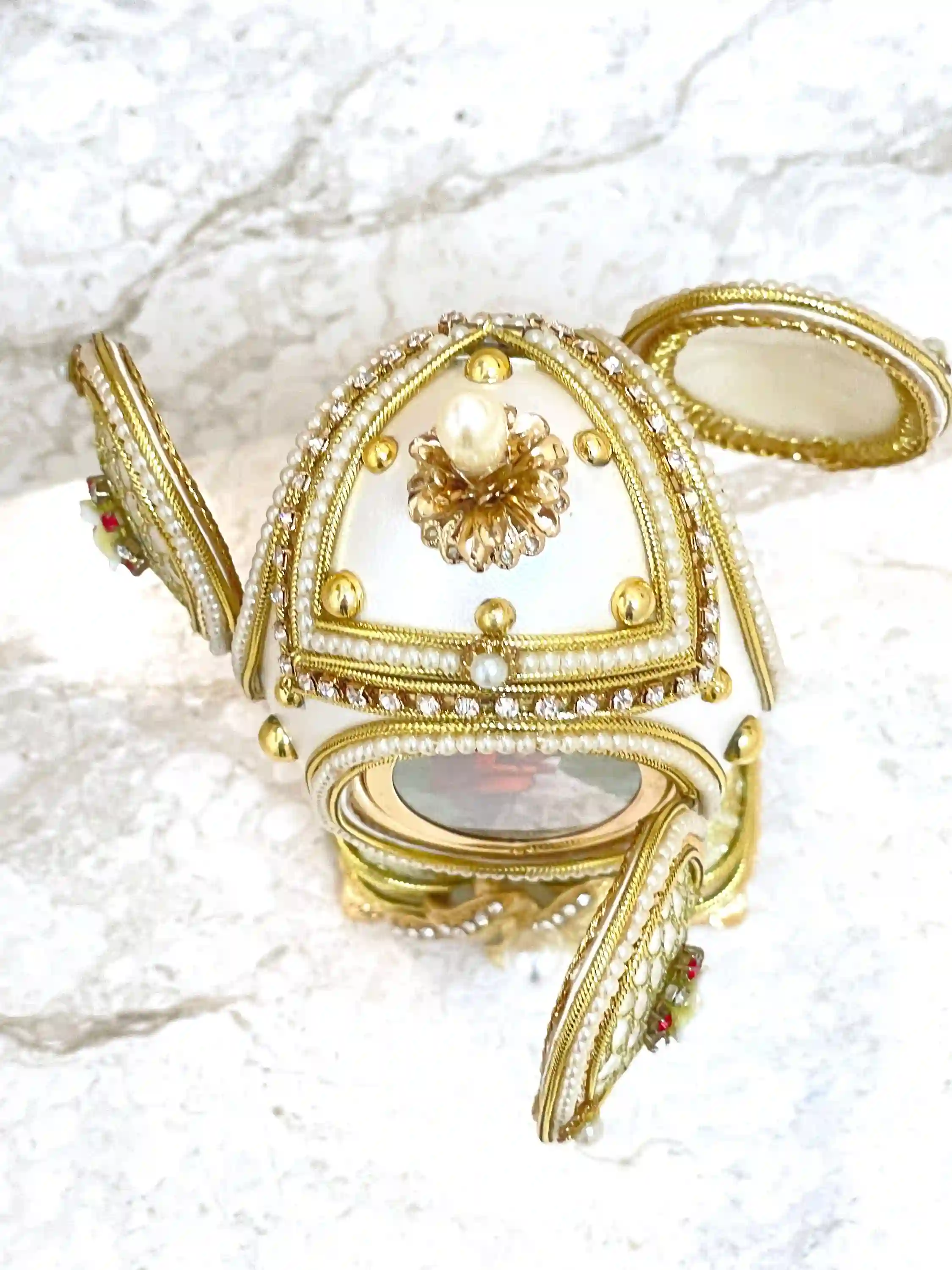 1988 One of a Kind REAL Faberge-Style Egg GOLD Faberge Egg Music Box Home Decor Faberge Style Egg 35th Birthday Anniversary Faberge Egg Ornament 
