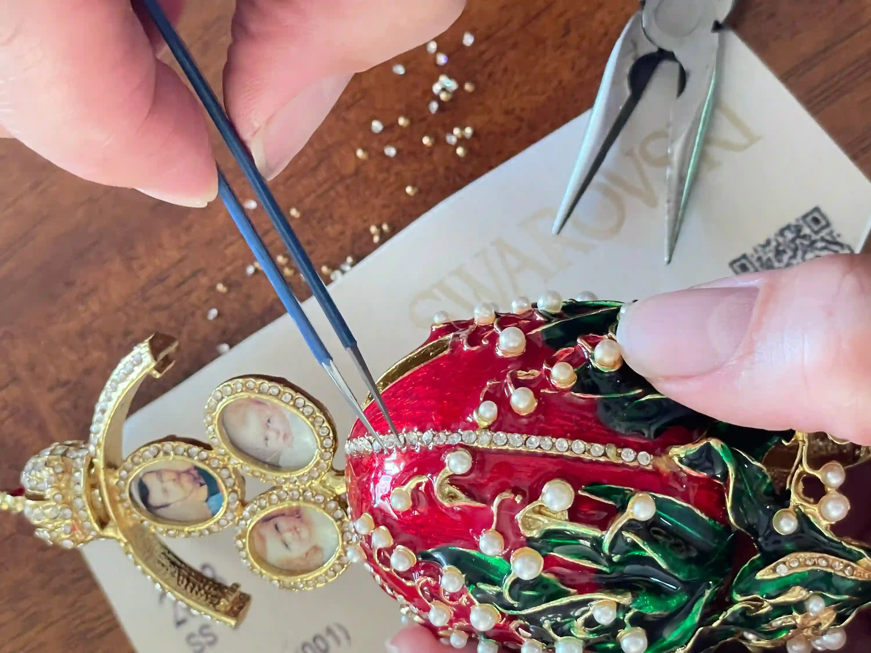 Handmade Red Faberge's Magnificent Lilies of the Valley Easter Egg Unique Photo frame Ornament Faberge Style Egg Austrian Crystal HANDSET 