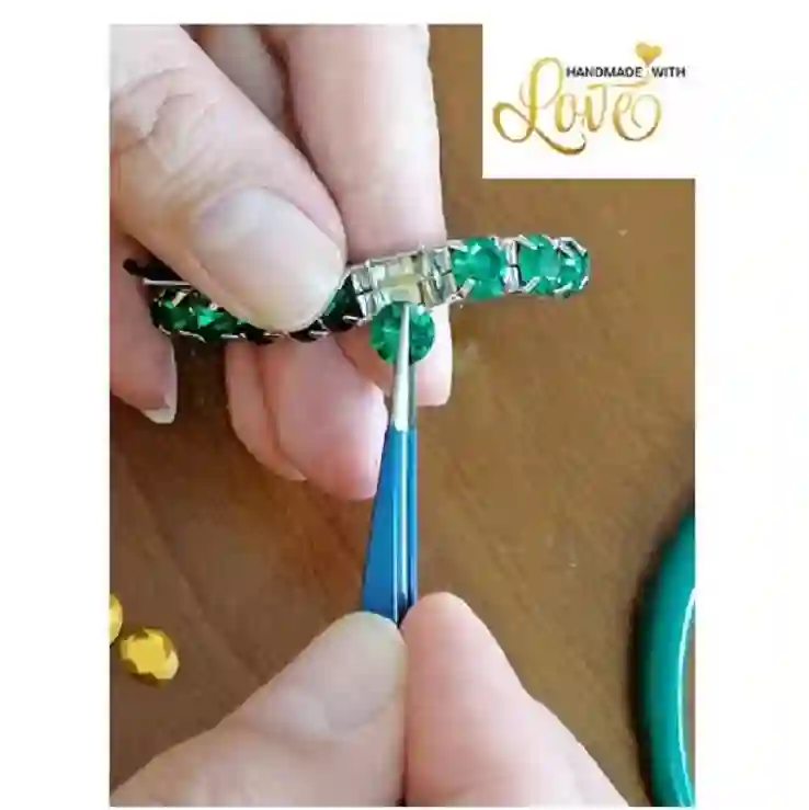 Emerald green bracelet for women 18k white gold Swarovski Jewelry May birthstone/Emerald jewelry tennis braclet gemstone bangle gift for her 