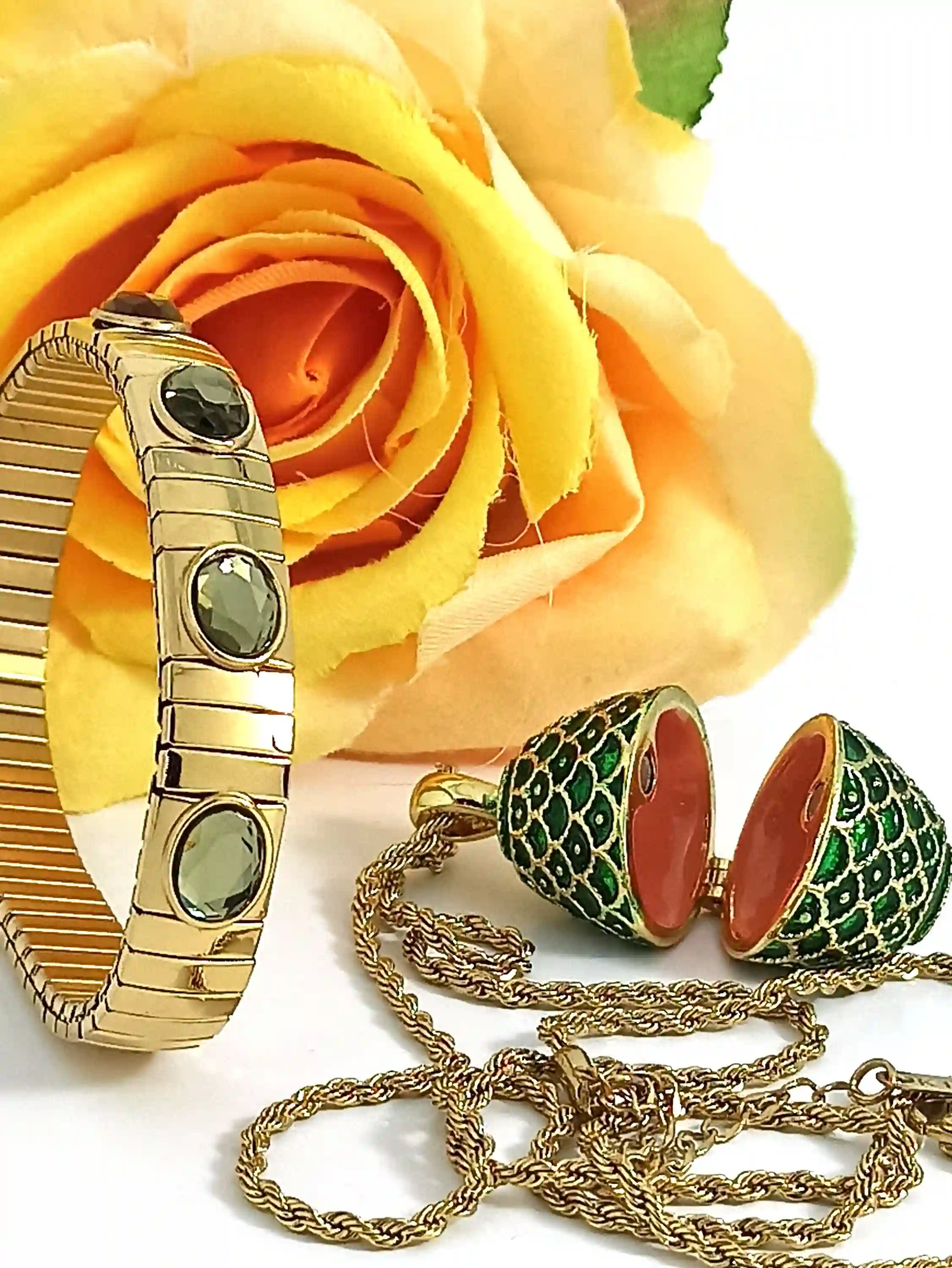 Faberge-Style Easter Egg Unique Gift for Her Green Pendant & Bracelet SET Faberge style Egg Faberge Necklace Handmade Jewellery for Mother's Day 