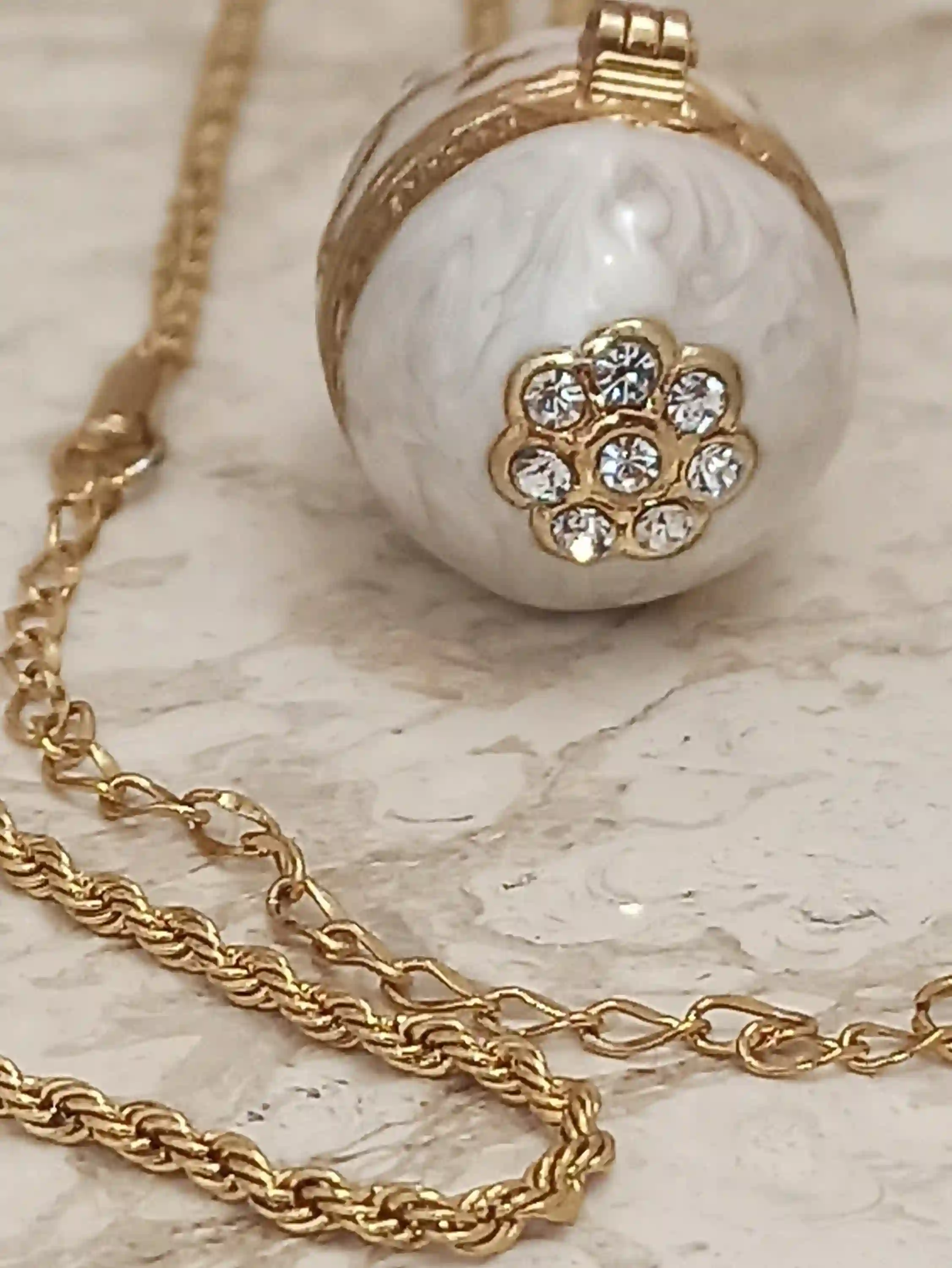 Faberge-Style Egg Green,Faberge-Style Egg style,Luxury Gift box,Faberge Music Box,Jewelry box for women,Daughter Birthday gift,Wife Gift Idea,Faberge 