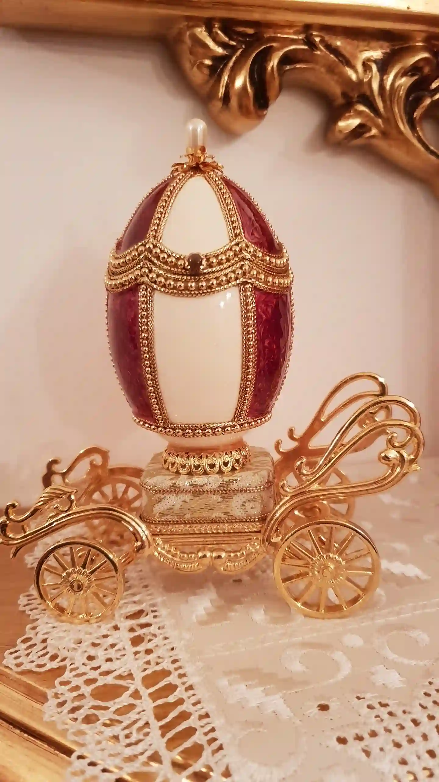 Faberge-Style egg 2001 VINTAGE 24k Musical Faberge Egg style Trinket Natural Egg Ring box Gift Faberge Wedding Proposal Engagement Anniversary 