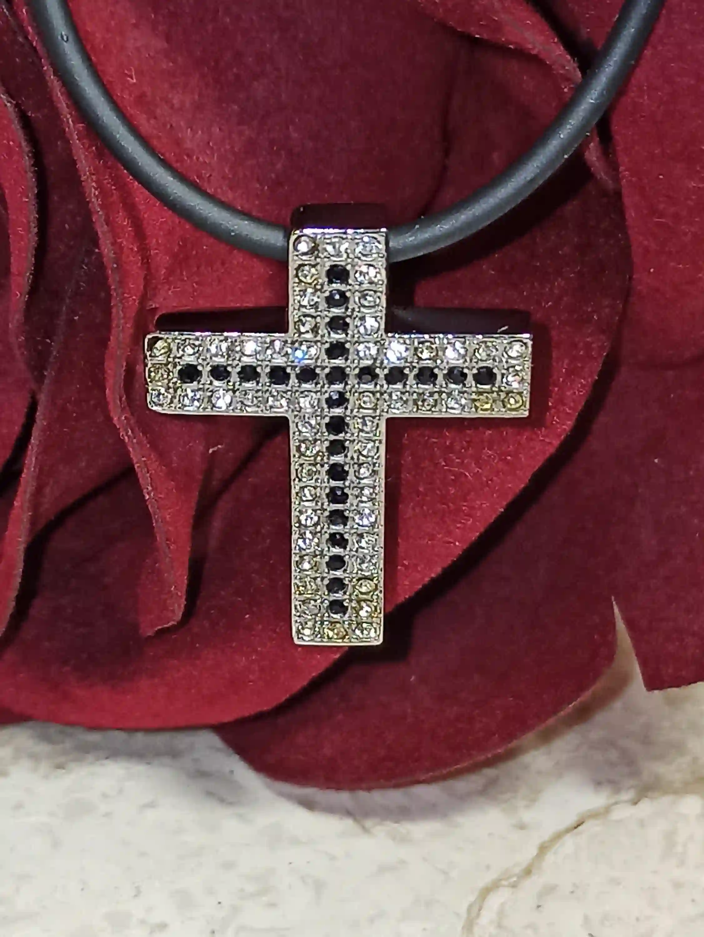 SILVER Modern CROSS Necklace set for women Swarovski Diamonds 1.64ct/Christian Jewelry/Cross Pendant Necklace Bracelet Earrings Silver Gift 