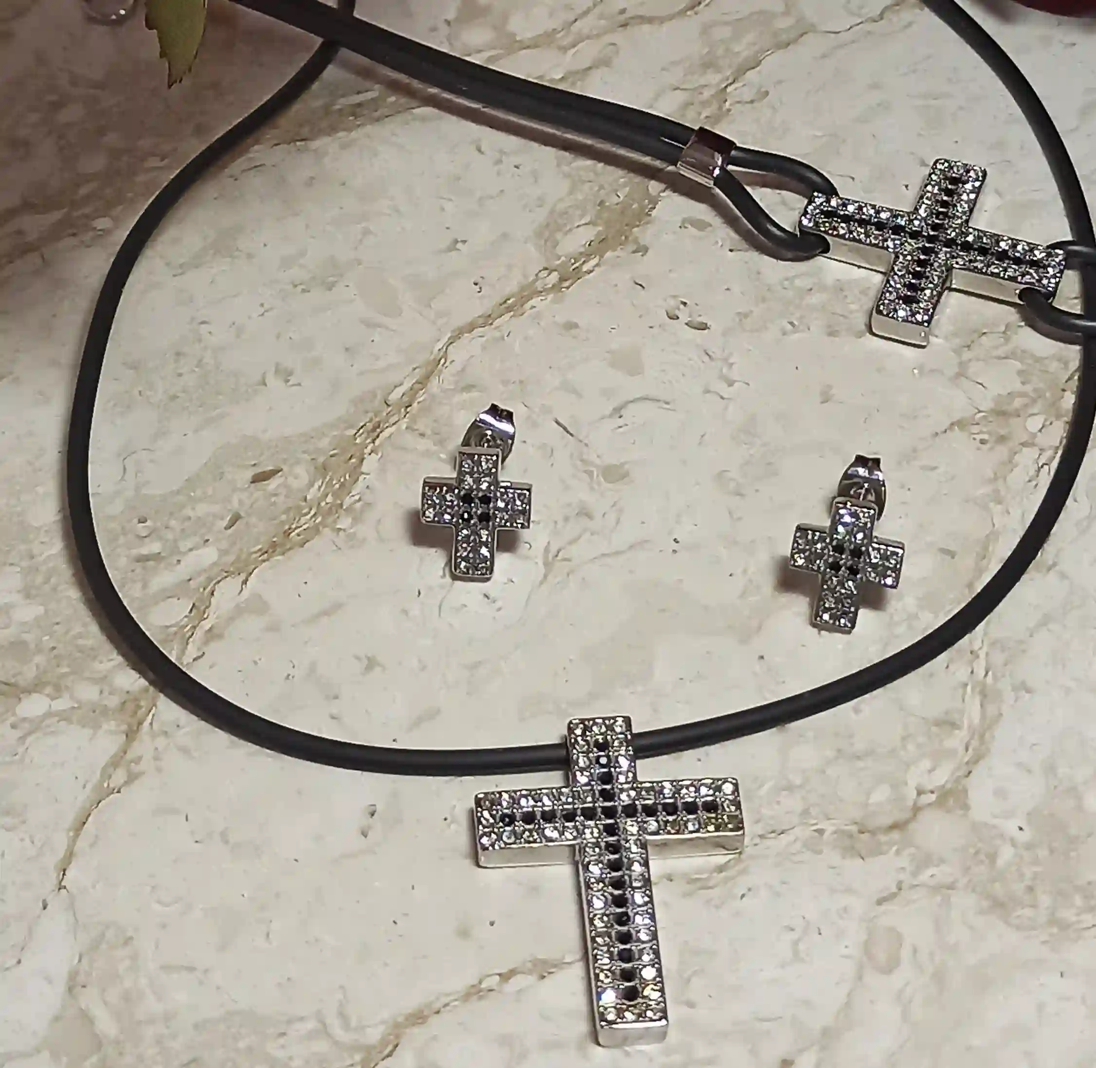 SILVER Modern CROSS Necklace set for women Swarovski Diamonds 1.64ct/Christian Jewelry/Cross Pendant Necklace Bracelet Earrings Silver Gift 