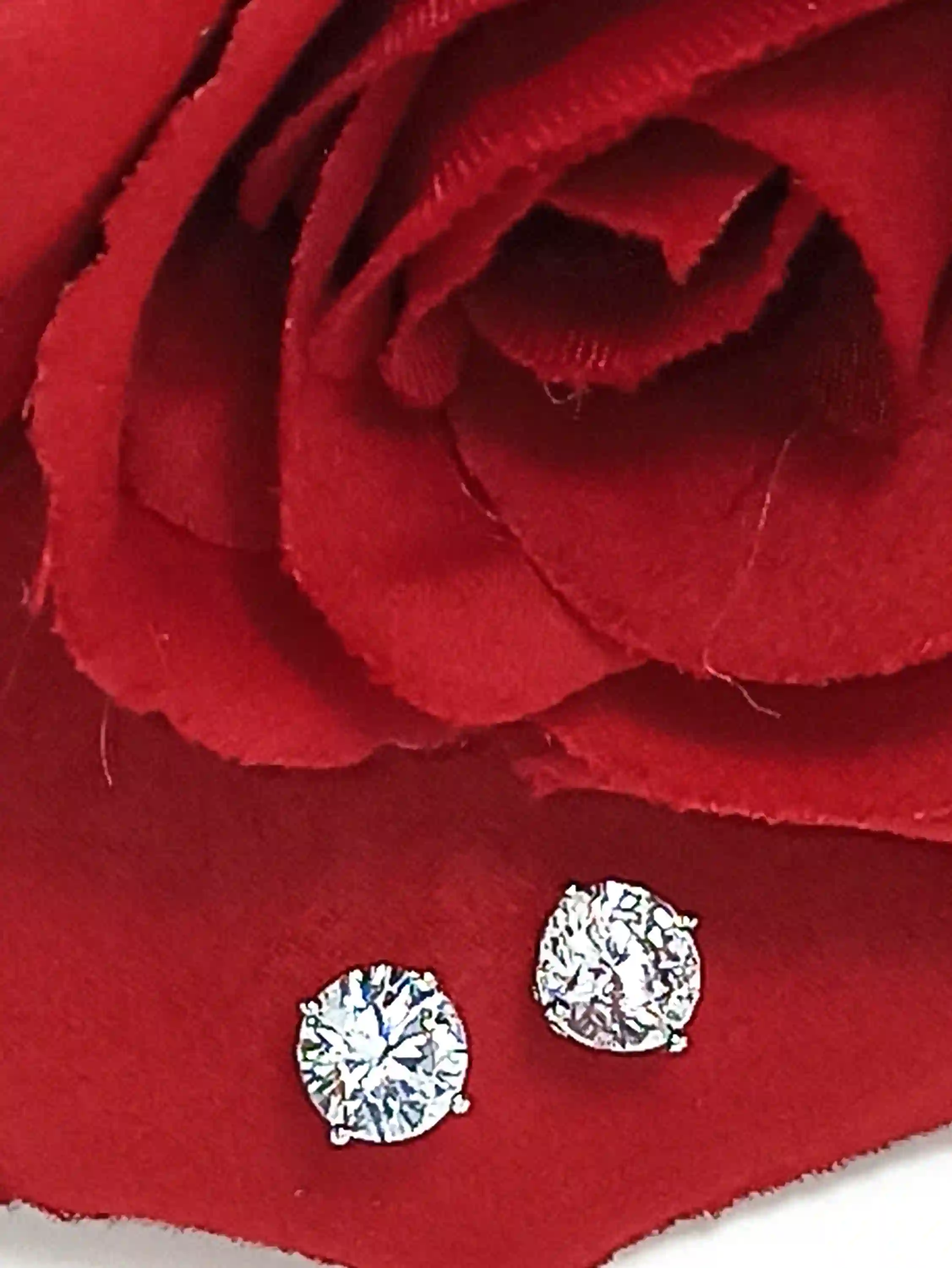 Bridal Earrings 2 carat Diamond Stud Earrings SOLID 18k GOLD Earrings White Gold Gift for her Wedding Earrings Bride Diamond Studs Handmade 
