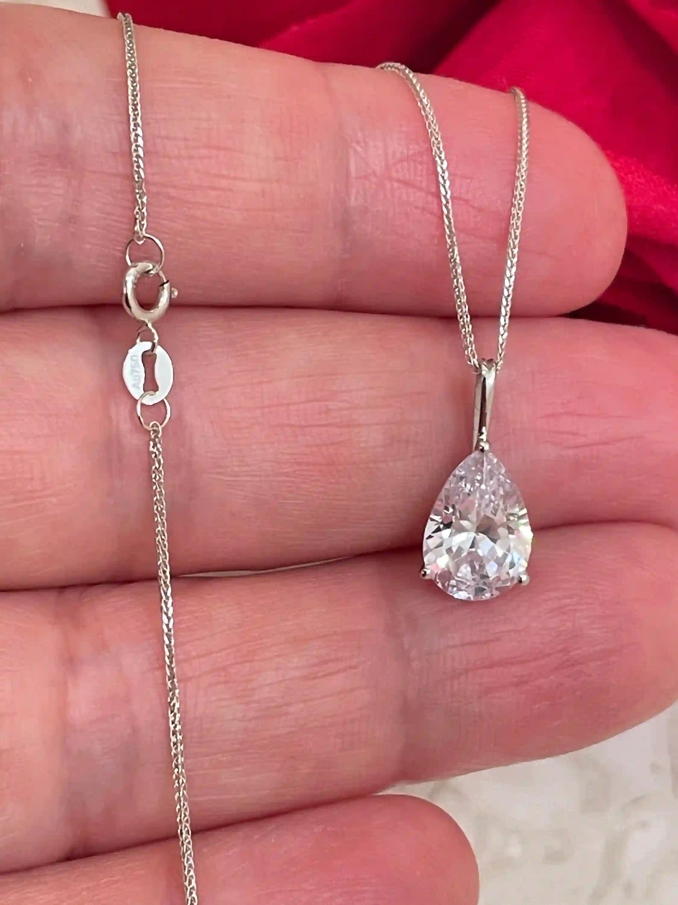 1.65ct SOLID 18k Gold Tear Drop Diamond Solitaire Pendant Pear Shaped Necklace Delicate Bridal Necklace White Gold Pendant Handmade Jewelry 