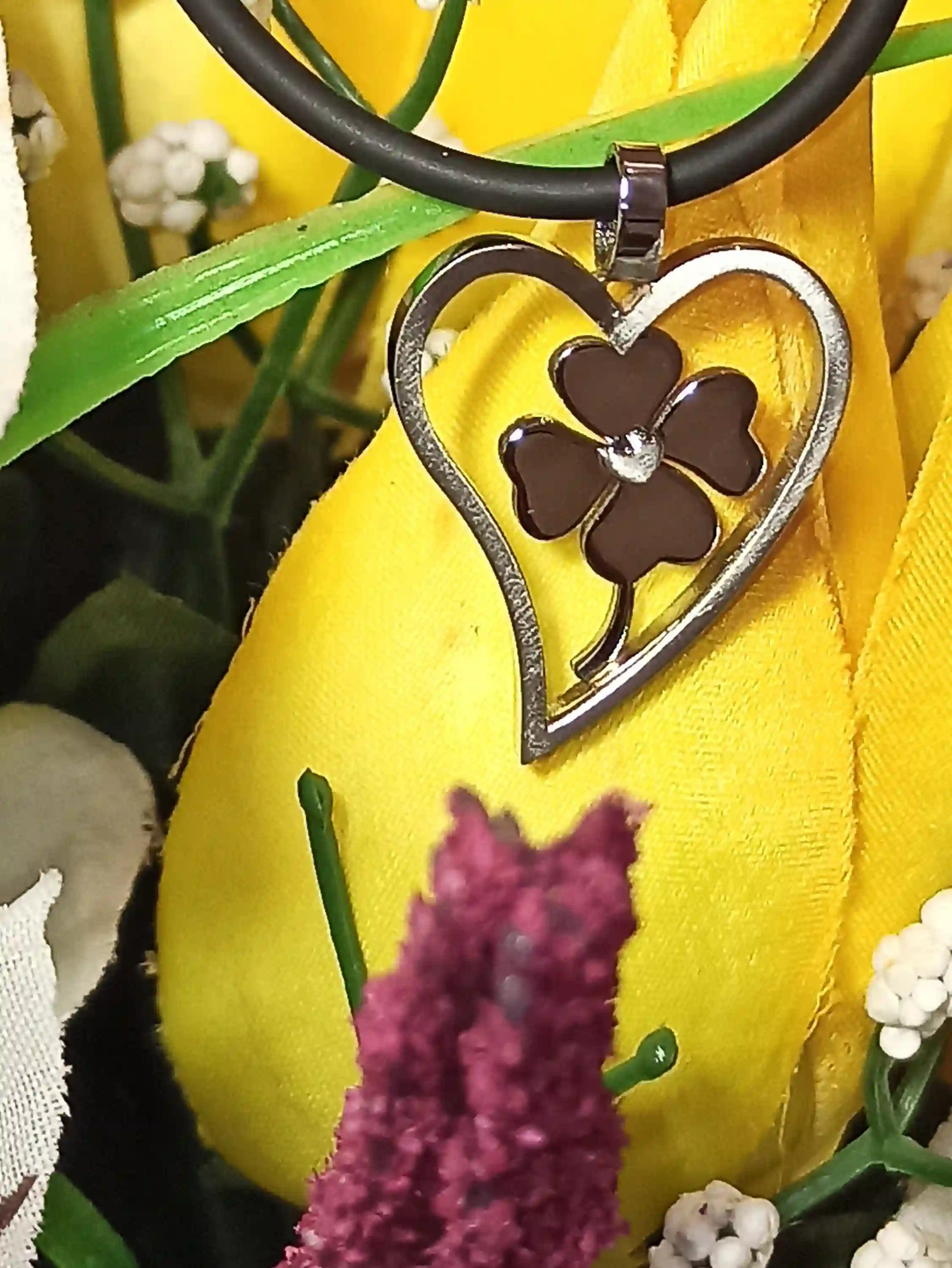 SILVER Clover Pendant Necklace/Four Leaf Clover Necklace/GOOD LUCK Necklace/Clover Charm Necklace/ St Patricks Day Necklace Shamrock Jewelry 
