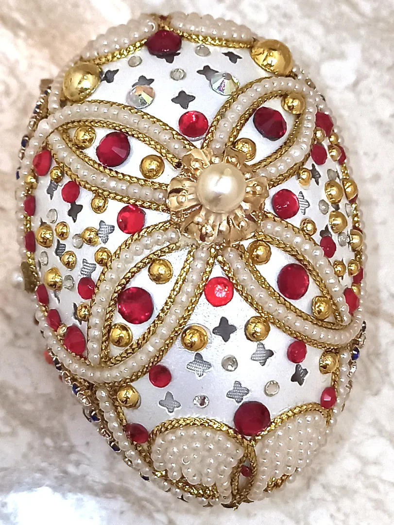 Faberge Egg Ornament & Faberge Egg Pendant Ruby Bracelet Gold Gift for Women - Fabergé Egg Style Unique Music Box Home Decor Gift for Her Birthday.