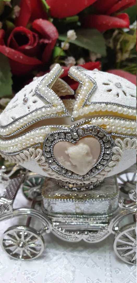 Faberge Egg style VINTAGE Trinket Music 1981 Fabergé Collector Item 5ct Cameo Jewelry Box NATURAL Egg Faberge 40th Anniversary 40 Birthday