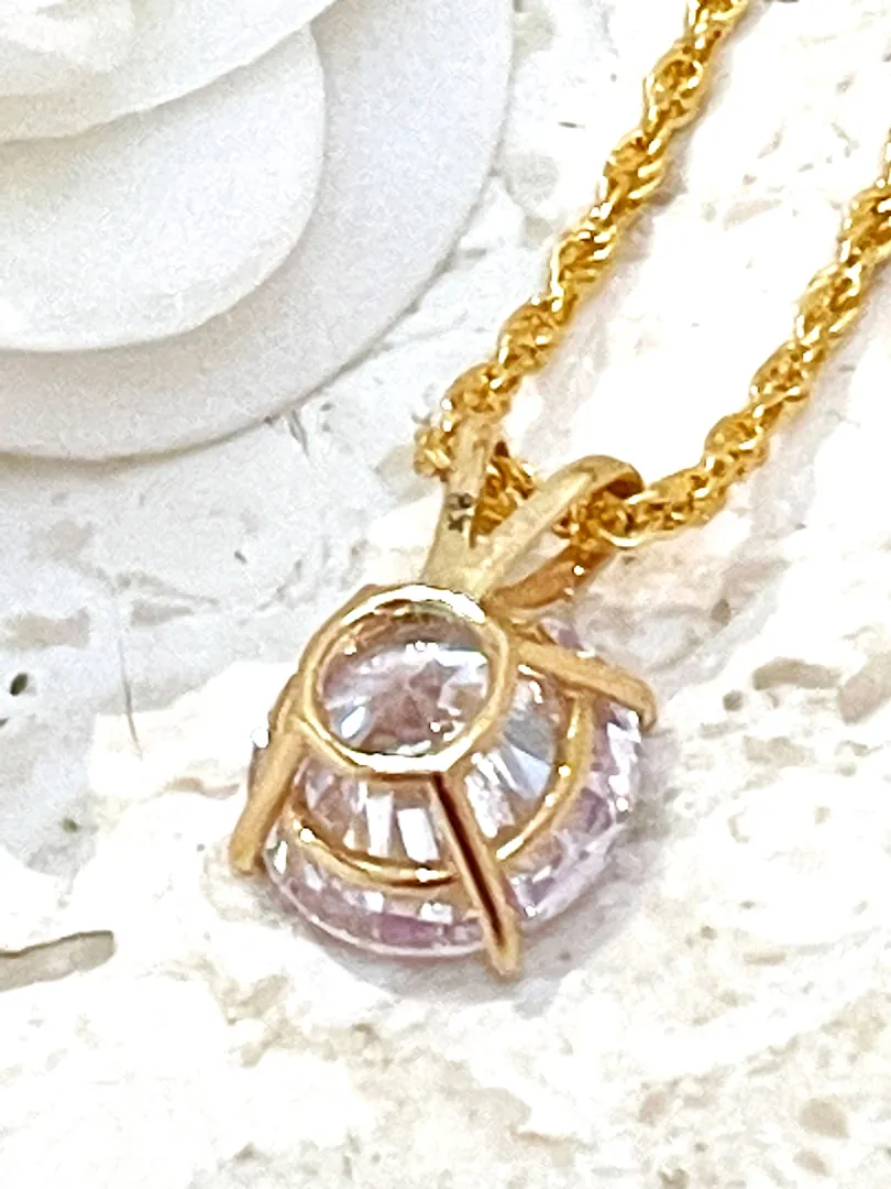 1.5 carat Diamond Necklace SOLID 18kt Yellow GOLD Diamond Solitaire Pendant Round Diamond Necklace Floating Diamond Fine Jewelry for women