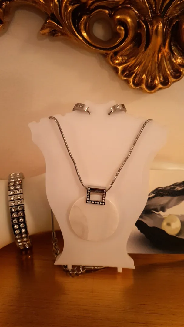 Mother of Pearl necklace, silver bracelet, silver earrings jewelry set for women, hand-set crystal diamond stones, tarnish-free, free shipping.