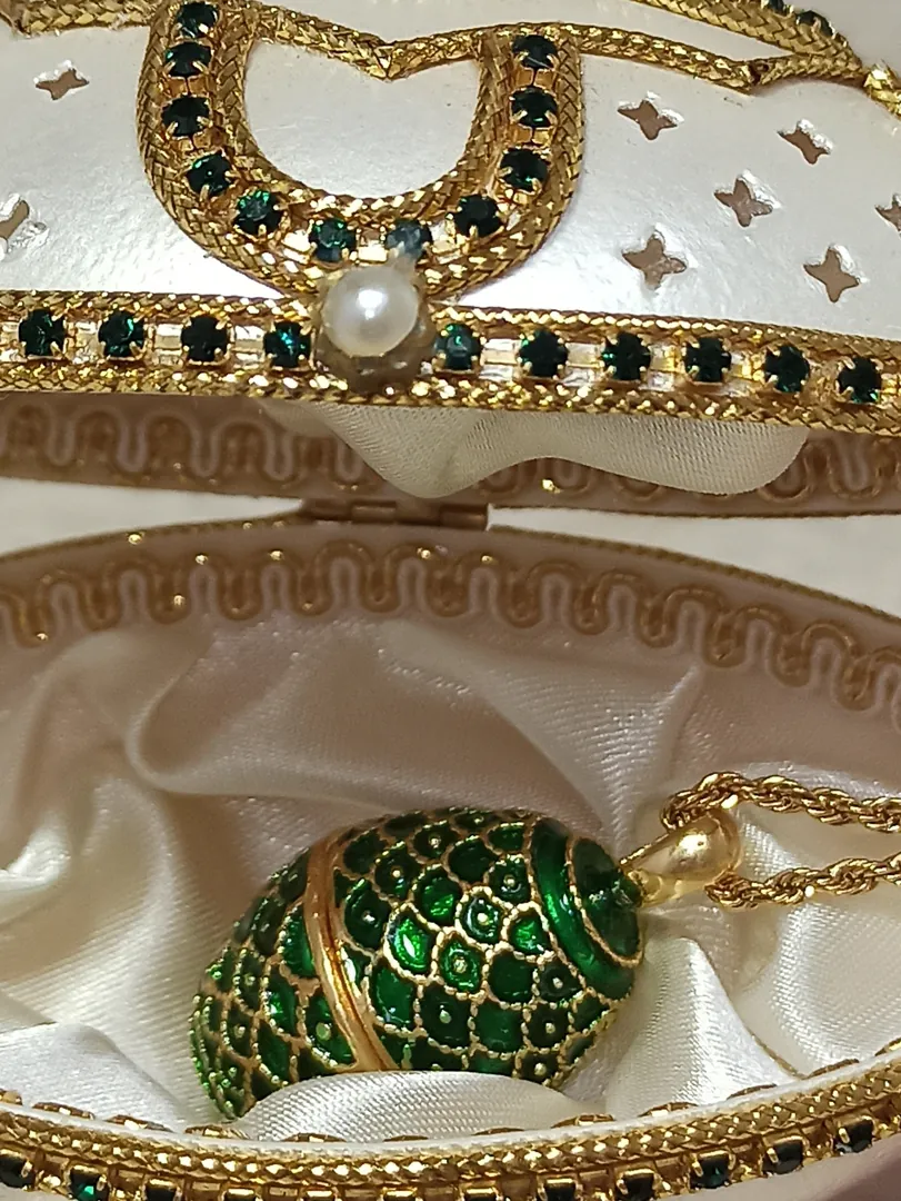 Faberge Egg May Birthstone Jewelry Set - Mom New Homeowner Gift, May Birthday Music Box, Natural Handcarved Egg + 24k Gold Necklace + Bracelet