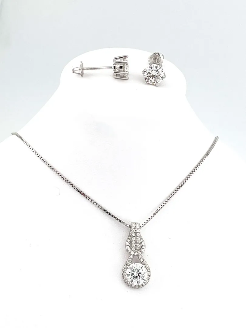 2.25ctw Certified Diamond Necklace Pendant, 2-carat Diamond Stud Earrings, Diamond Bridal Set, Diamond Jewelry for Bride, Silver, 18k Gold.