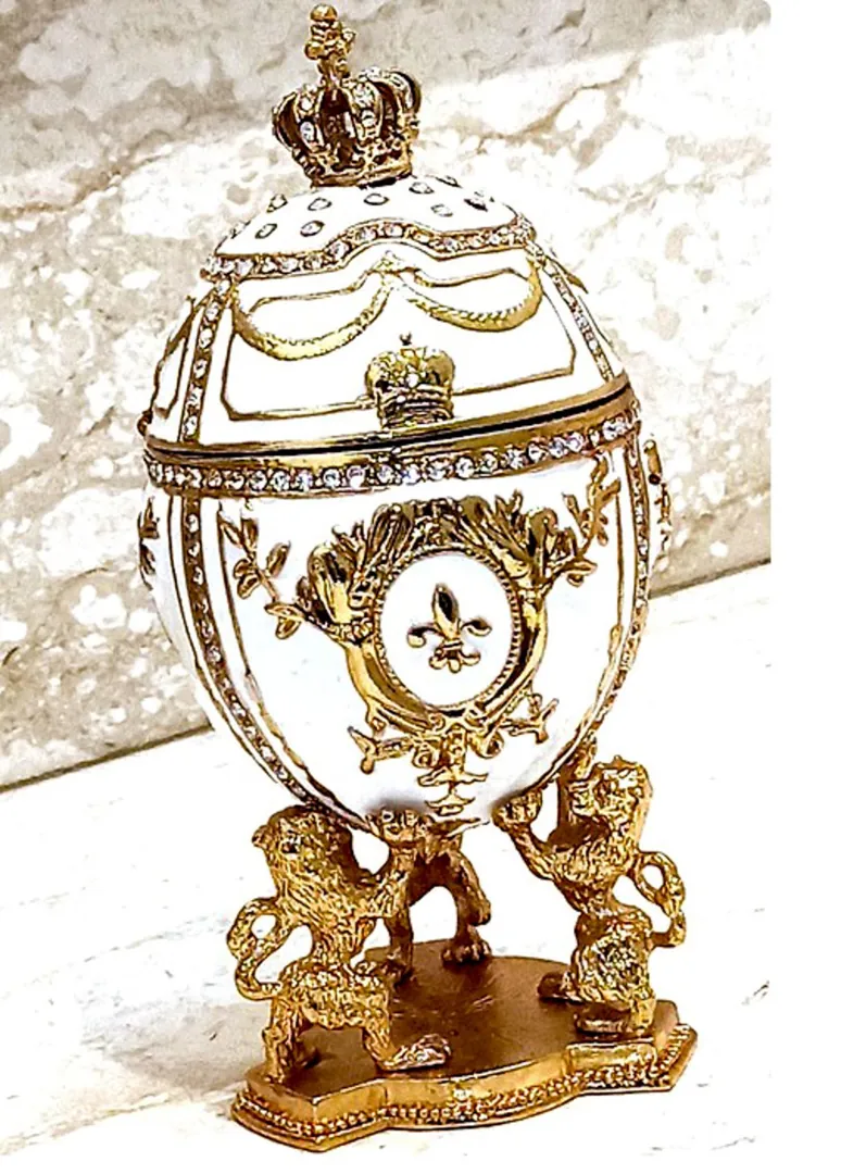 Royal Purple Fabergé Egg style 24K Gold 4ct Collector's Egg Fabergé Jewelry Box Fabergé Egg Trinket Box HAND Decorated with 200 Austrian Crystals.