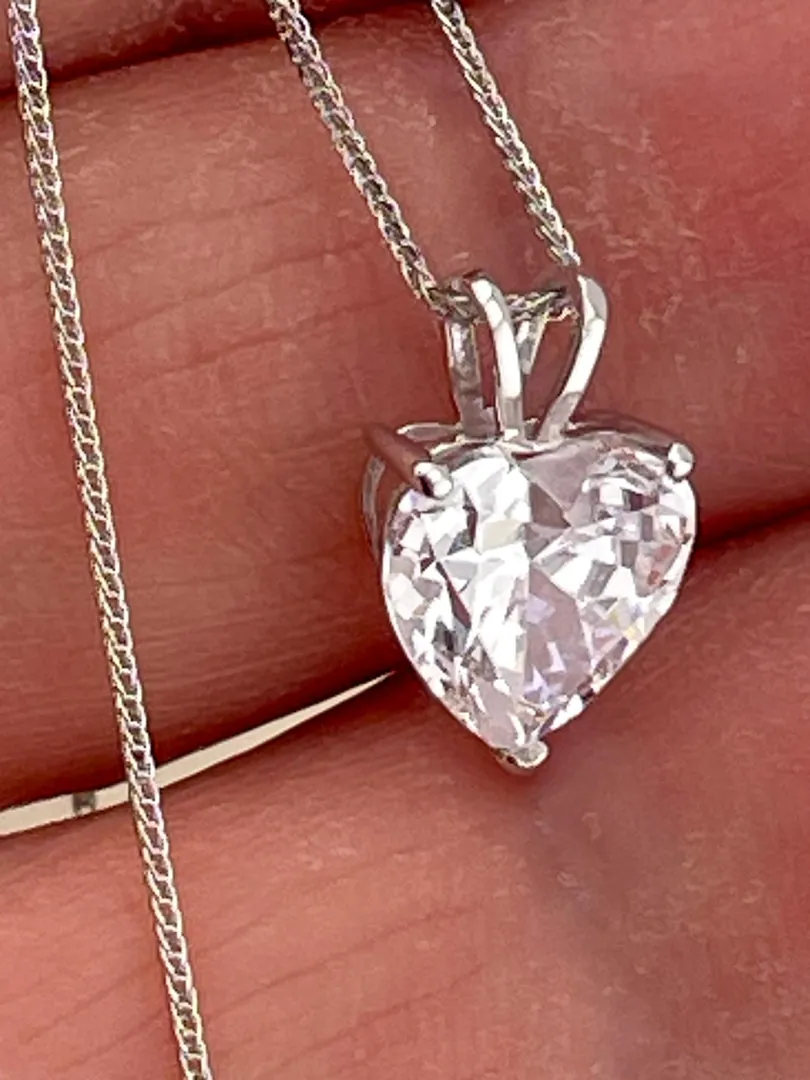 1.5ct Solid 18k Gold Diamond Solitaire Pendant Heart Shape Necklace Delicate Bridal Necklace Yellow Gold Pendant Handmade Jewelry Bride to Be