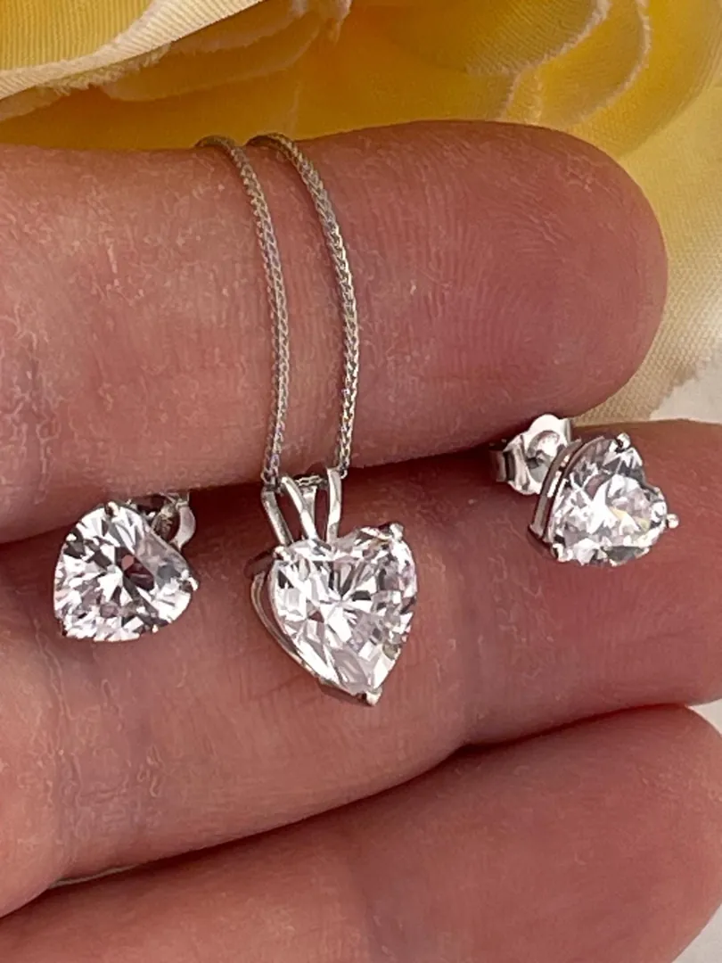 3.5 Carat Diamond Heart Necklace Pendant Diamond Heart Shaped Earrings Heart Solitaire Diamond Set Solid 18K White Gold Diamond Jewelry