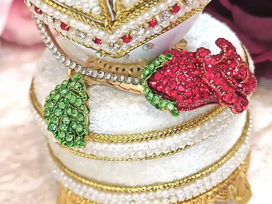 Luxury Wedding Gift, Faberge-Style egg style Personalized, 24k GOLD, Ruby Anniversary, 5ct, Faberge Music Box, Wedding ornament, HANDCARVE,Faberge 