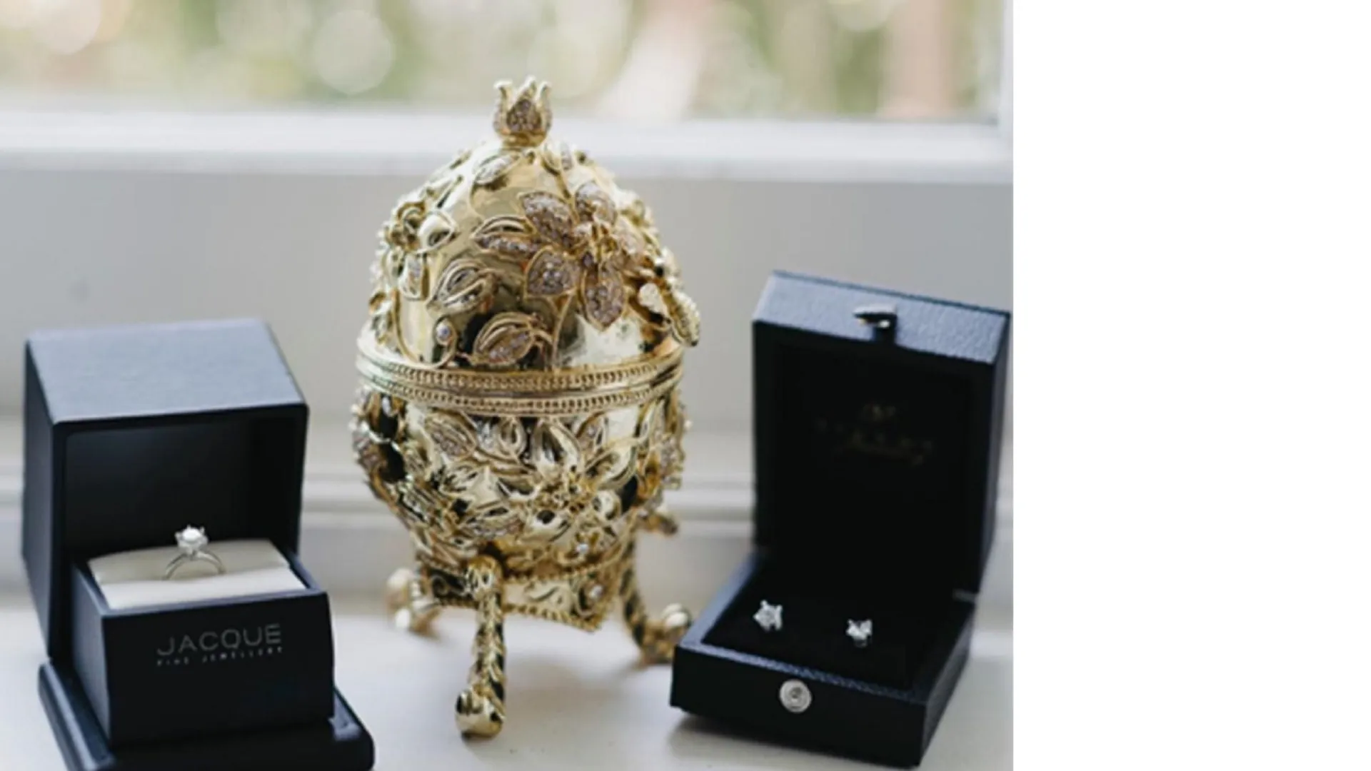 Faberge Egg Pomegranate Trinket Box 24k Gold Hand Embellished 400 Austrian Crystal Diamonds Handset Fabergé Ring Box for Proposal Wedding