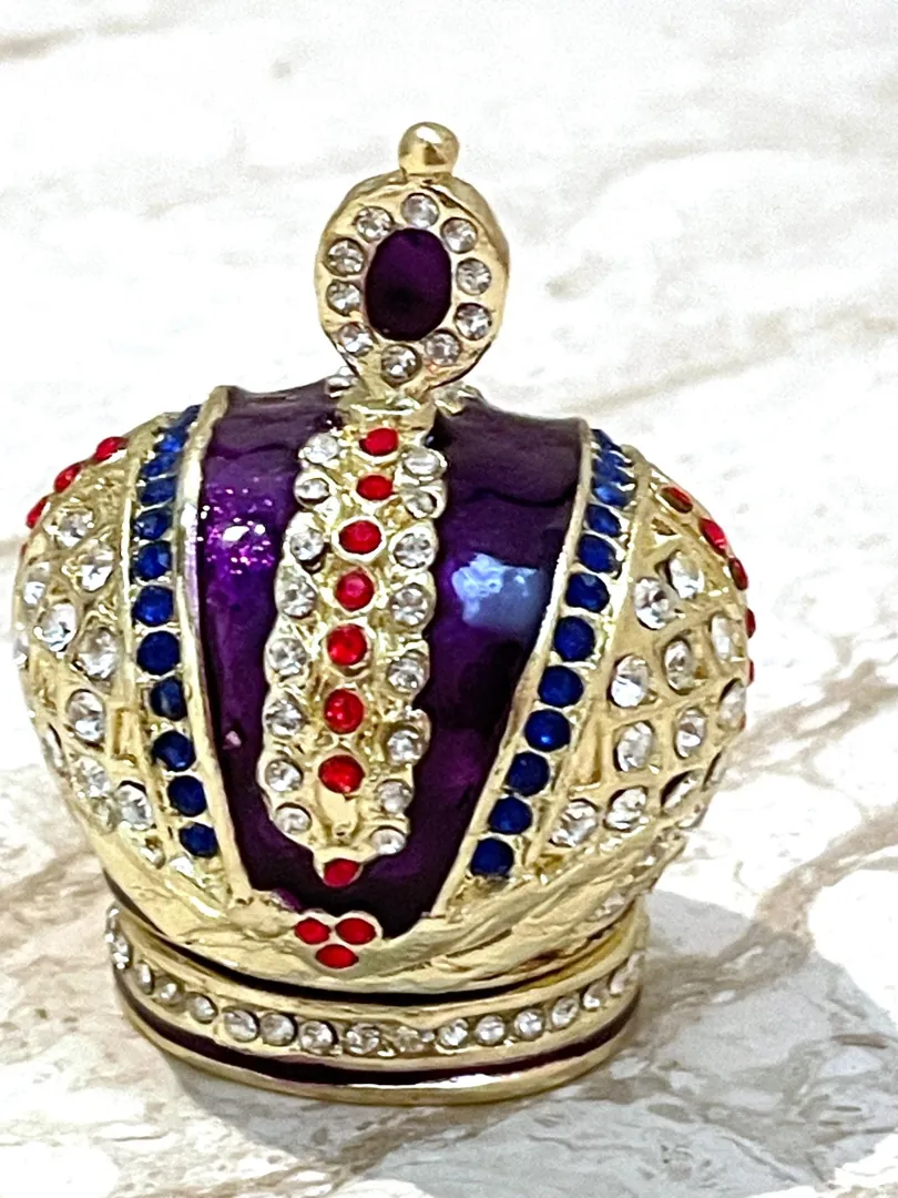 Amethyst Gold Fabergé Box Imperial Crown Hideaway Trinket Fabergé Egg 333 Austrian Crystal Diamond plus Gold Bracelet Birthday Gift for Her