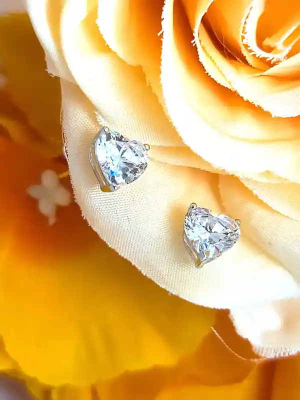 2carat Heart Shaped Diamond Earrings HANDMADE SOLID 18K White Gold Earrings Studs diamond Heart Jewelry for women 6.5mm Heart Diamond Studs