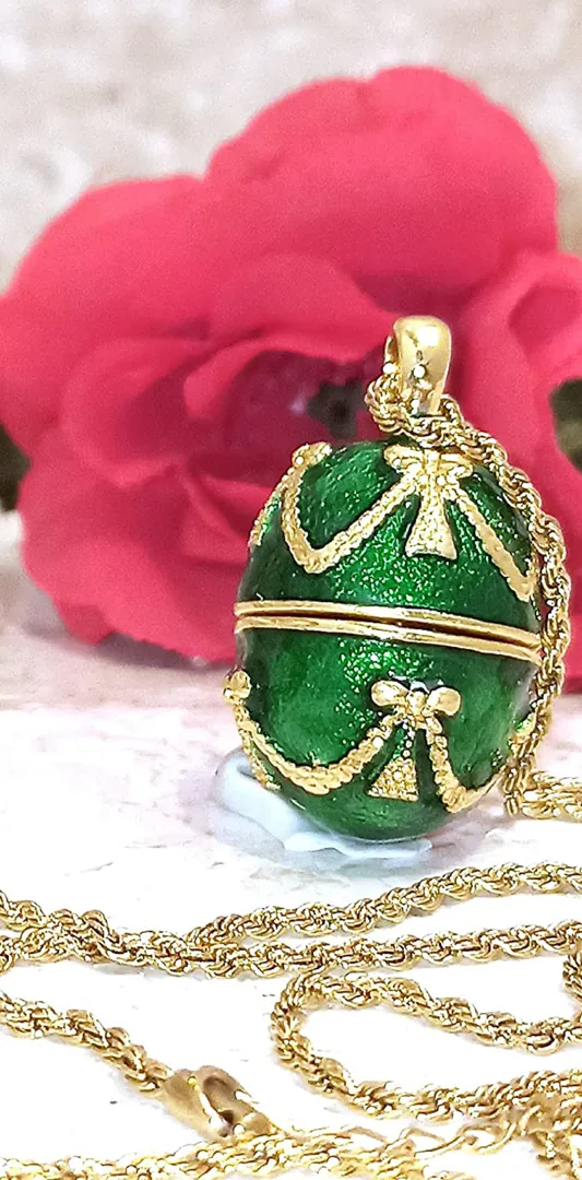 Faberge Emerald Green Vintage Jewelry Set: Faberge Egg Necklace, Gold & Austrian Crystal Bracelet, Fabergé Egg Pendant. Birthday Jewelry Gift for Her.