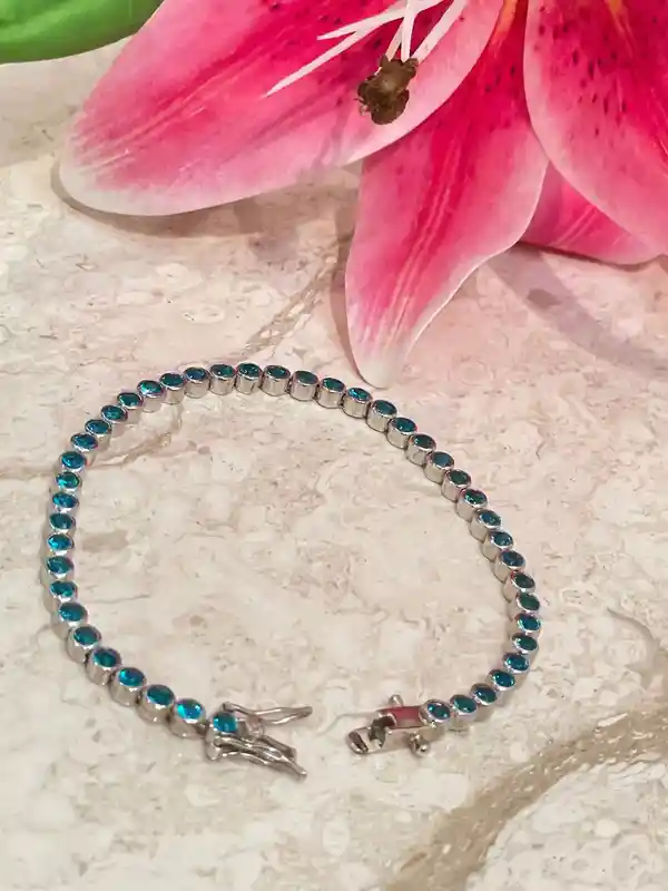 Unique Light Sapphire Bracelet Jewelry Anniversary Gift for her Gemstone Bracelet Birthday Gift Light Blue Sapphire Bride Bridal Shower Gift 