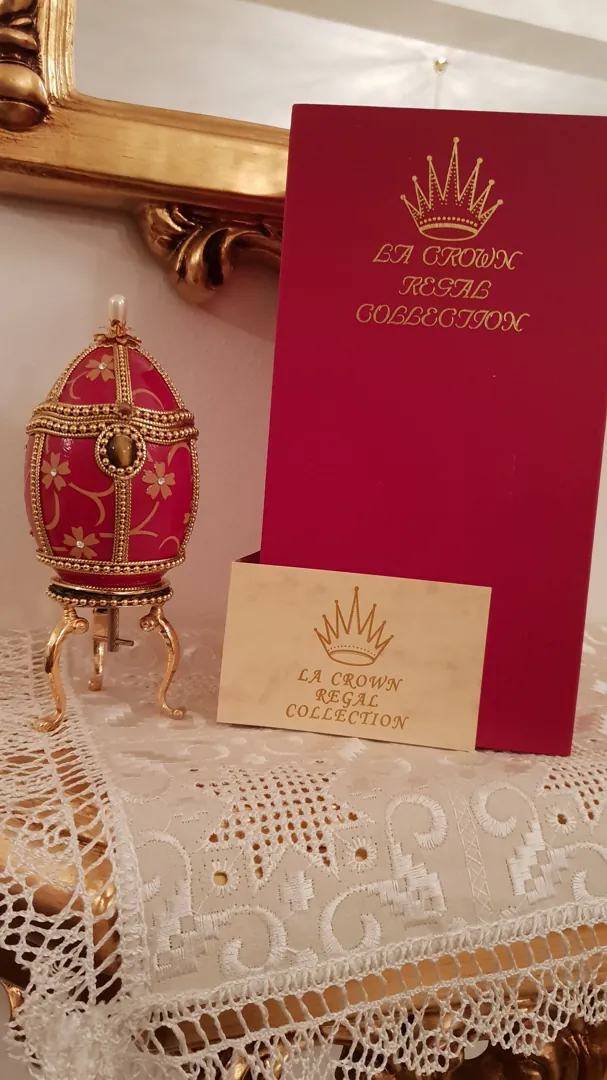 Vintage Red Faberge Egg, Imperial Jeweled Egg, Faberge Egg Style, 24kt Gold Jewel Box, Musical Faberge Egg, Musical Trinket Egg, Handcarved Present.