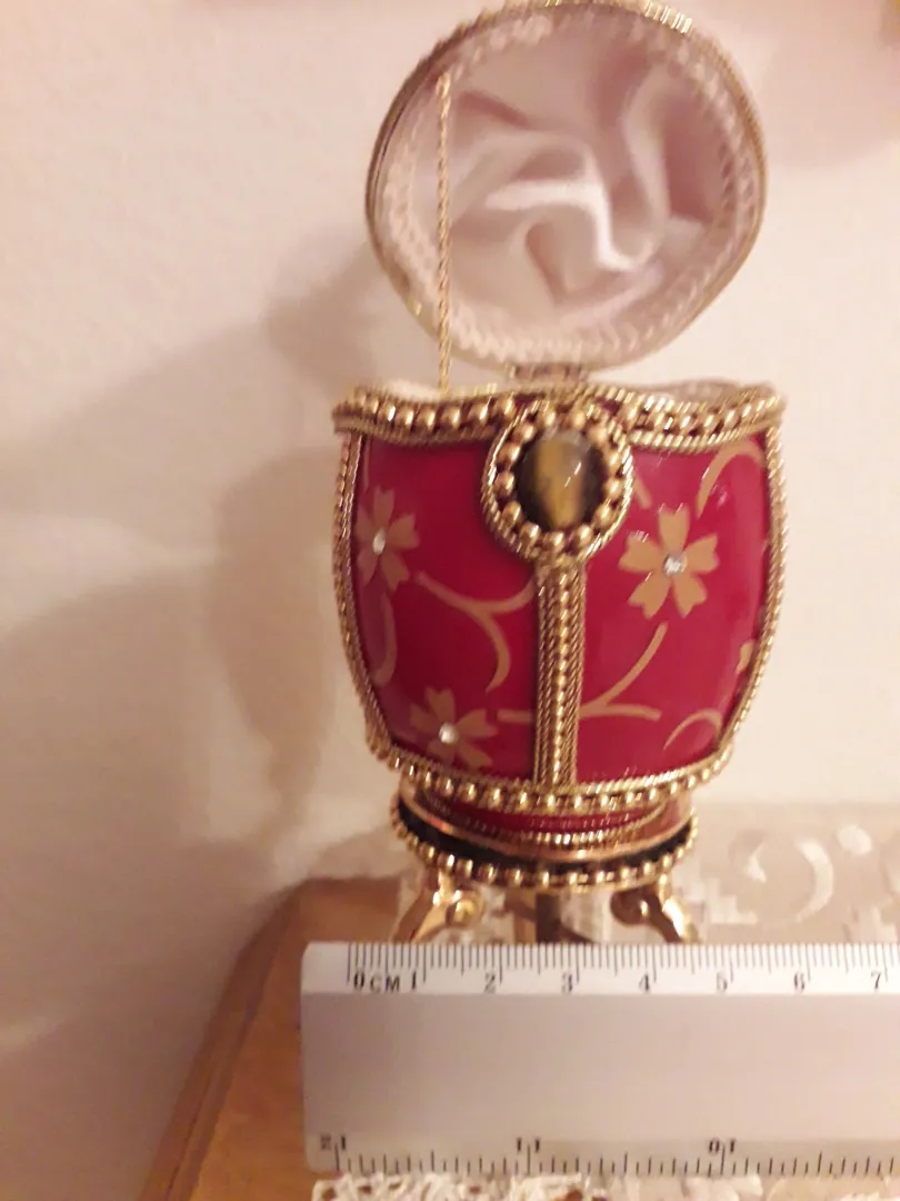 Vintage Red Faberge Egg, Imperial Jeweled Egg, Faberge Egg Style, 24kt Gold Jewel Box, Musical Faberge Egg, Musical Trinket Egg, Handcarved Present.