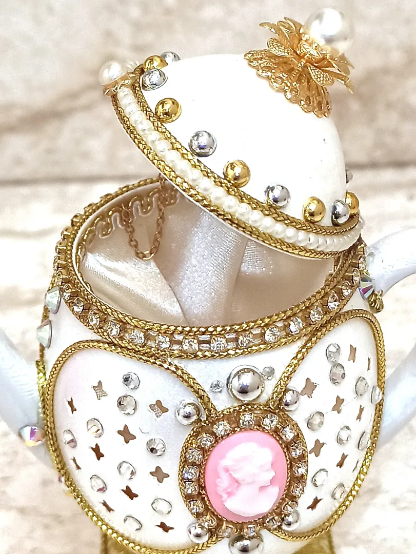 FABERGE Egg Ornaments Queen of Hearts Lady Diana TIARA & Silver Commemorative COIN Royal Family Princess of Wales Teapot Fabergé Egg Style