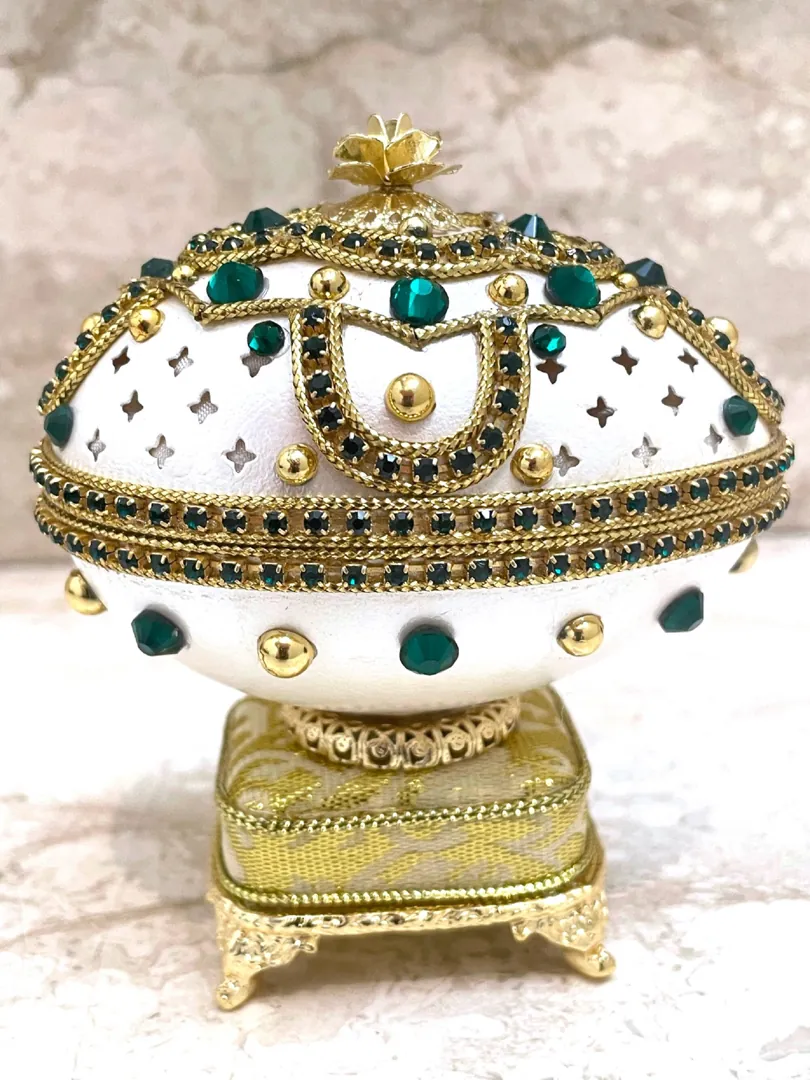 Emerald - Valentine's Day Set - ONE Only - Faberge Egg Style Jewelry Box + Faberge Jewelry - Valentine's Day Couple Gifts - Handcarved Egg - 24k