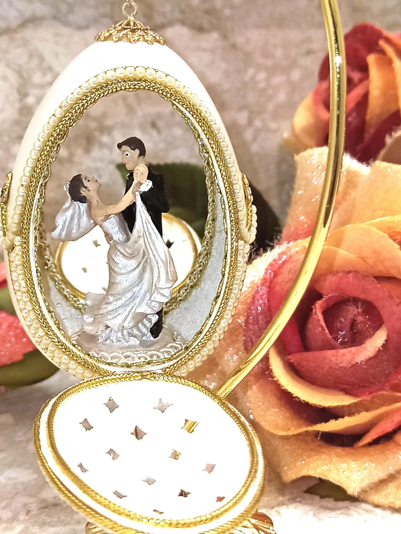 FABERGE Style Wedding Egg, Faberge Egg, FABERGE Wedding Bride and Groom, White Russian Egg Style Fabergé Egg, Vintage Faberge Egg Wedding Gift.