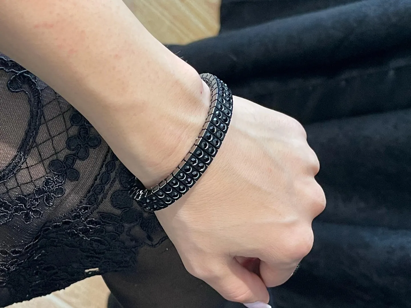 Unique Black Onyx Bracelet for women. Onyx Bangle Bracelet, Onyx Jewelry for power and success. Protection from evil. A perfect gift for any woman.