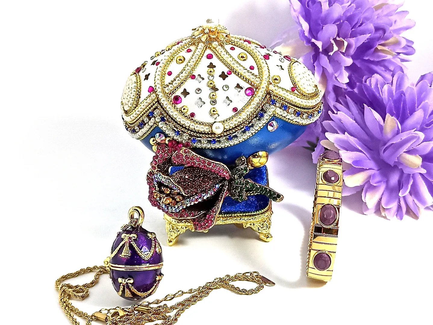 Amethyst, Faberge Music Box - REAL Egg Luxury Valentine MASTERPIECE Faberge Egg style Imperial Art Nouveau Jewelry Box, Fabergé egg, 24k Gold.
