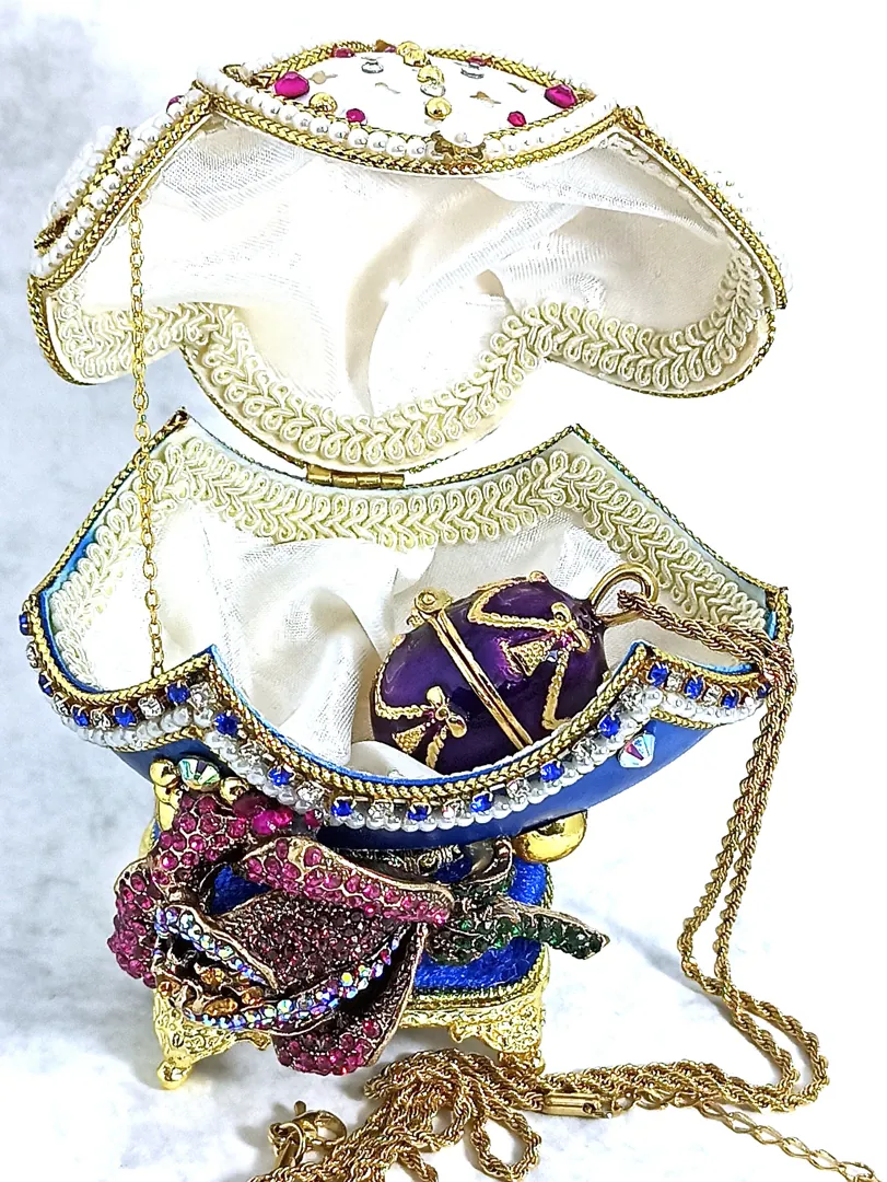 Amethyst, Faberge Music Box - REAL Egg Luxury Valentine MASTERPIECE Faberge Egg style Imperial Art Nouveau Jewelry Box, Fabergé egg, 24k Gold.