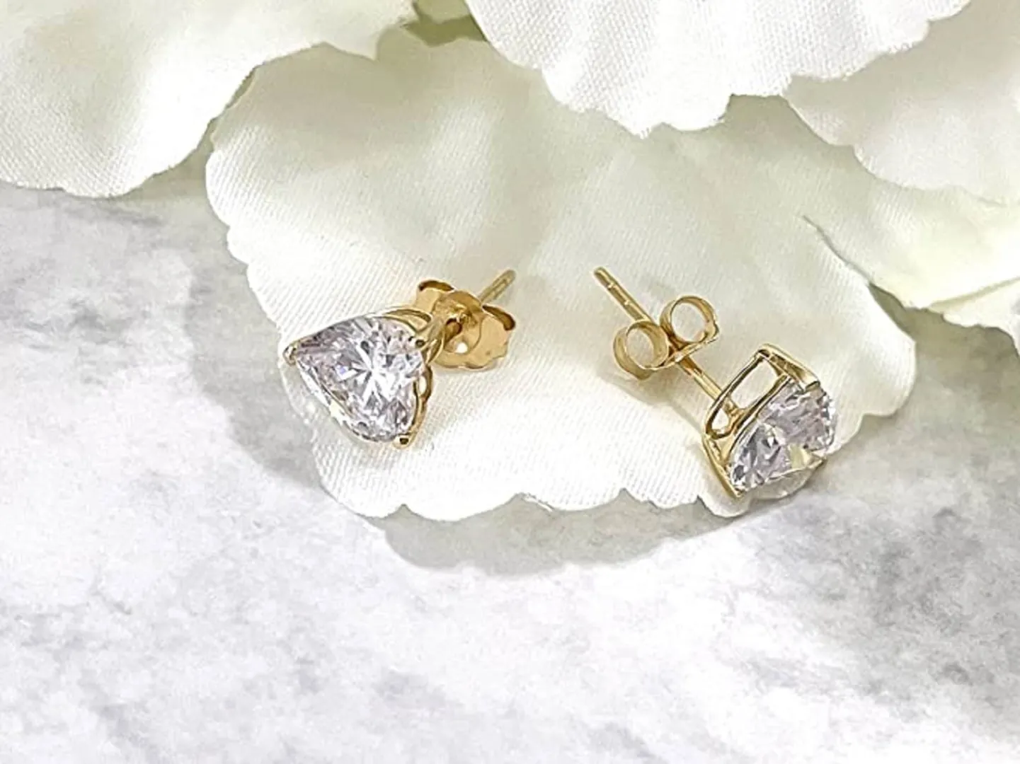 Solid 18k Gold Heart Stud Diamond Jewelry by Pierre Lorren