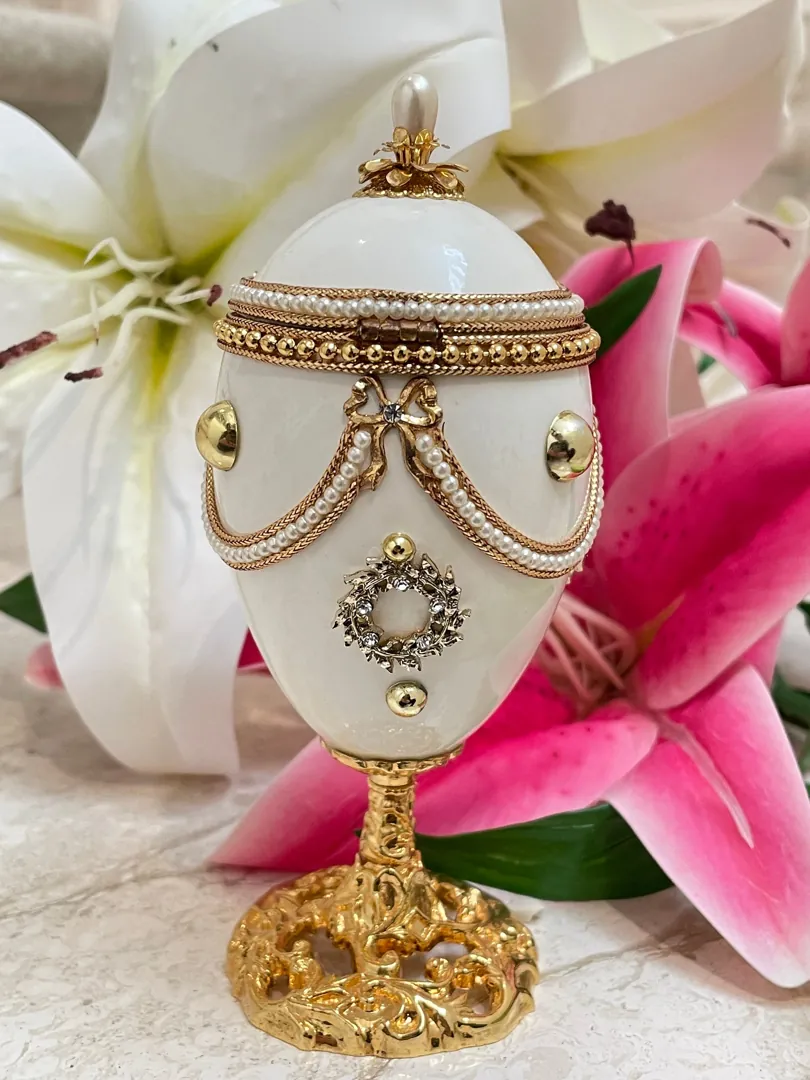 40 Year Faberge Egg Style Antique Faberge Music Box and Gold Jewelry Set for Women, Handcarved Natural Egg, 24k Gold, Swarovski Handset Trinket.