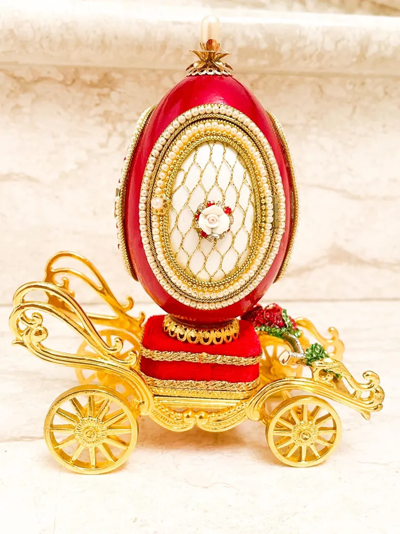 Ruby Faberge Egg: Handmade Natural Fabergé Egg Musical Photo Frame, 1986 Vintage Keepsake Birthday