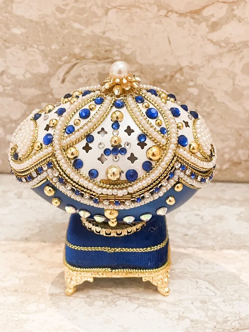 2011 Kate Middleton Fabergé Egg Sapphire Egg Fabergé Egg Music Box PLUS NATURAL Sapphire Diamond Pendant Something Blue Bride Gift HANDMADE