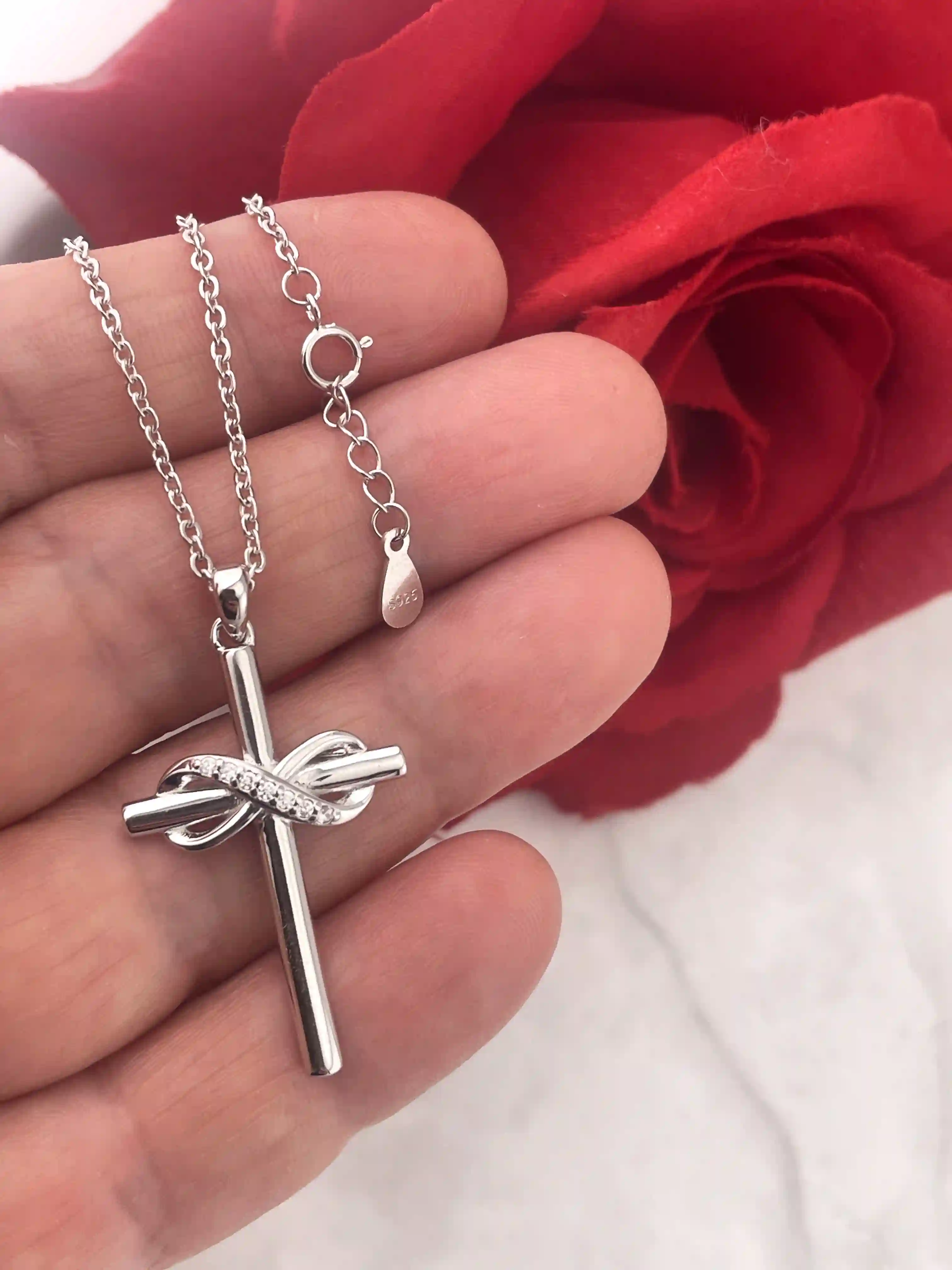 18k White Gold VErmeil Silver Diamond Infinity Cross