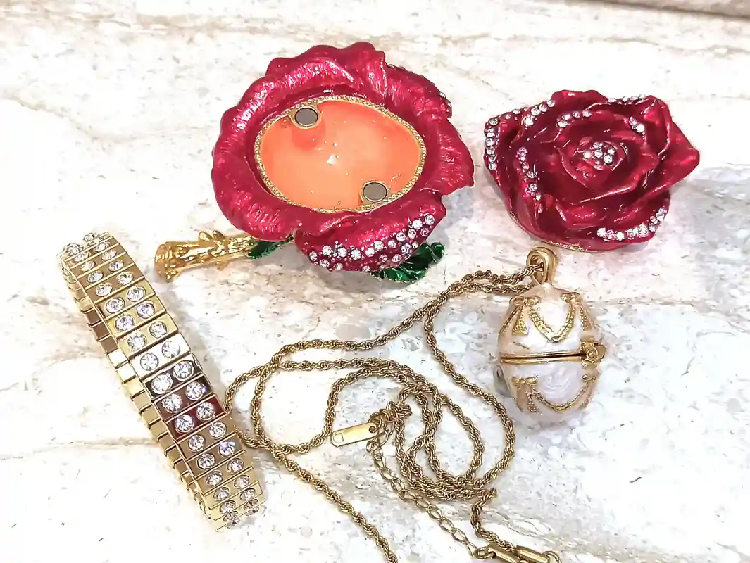 7ct - Luxury Valentines day - Faberge-Style egg - Red Rose Valentine Ring box + Faberge Necklace + Bracelet -Handmade Valentines day gift-24K GOLD 