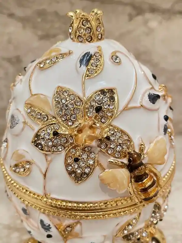 Faberge Egg White Pomegranate Jewelry Box Housewarming Gift Home Decor Faberge Egg Birthday Mom Gift Box for Christmas Swarovski HANDSET 24k 